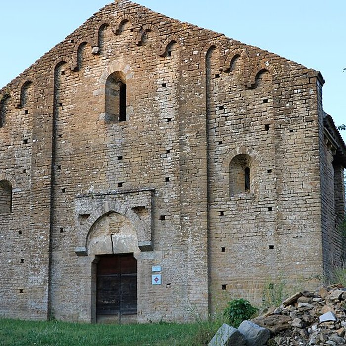 Photo de Eglise priorale ruines de lancienne
