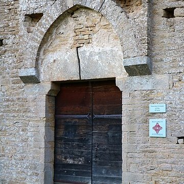Eglise priorale ruines de lancienne