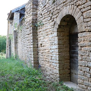 Eglise priorale ruines de lancienne