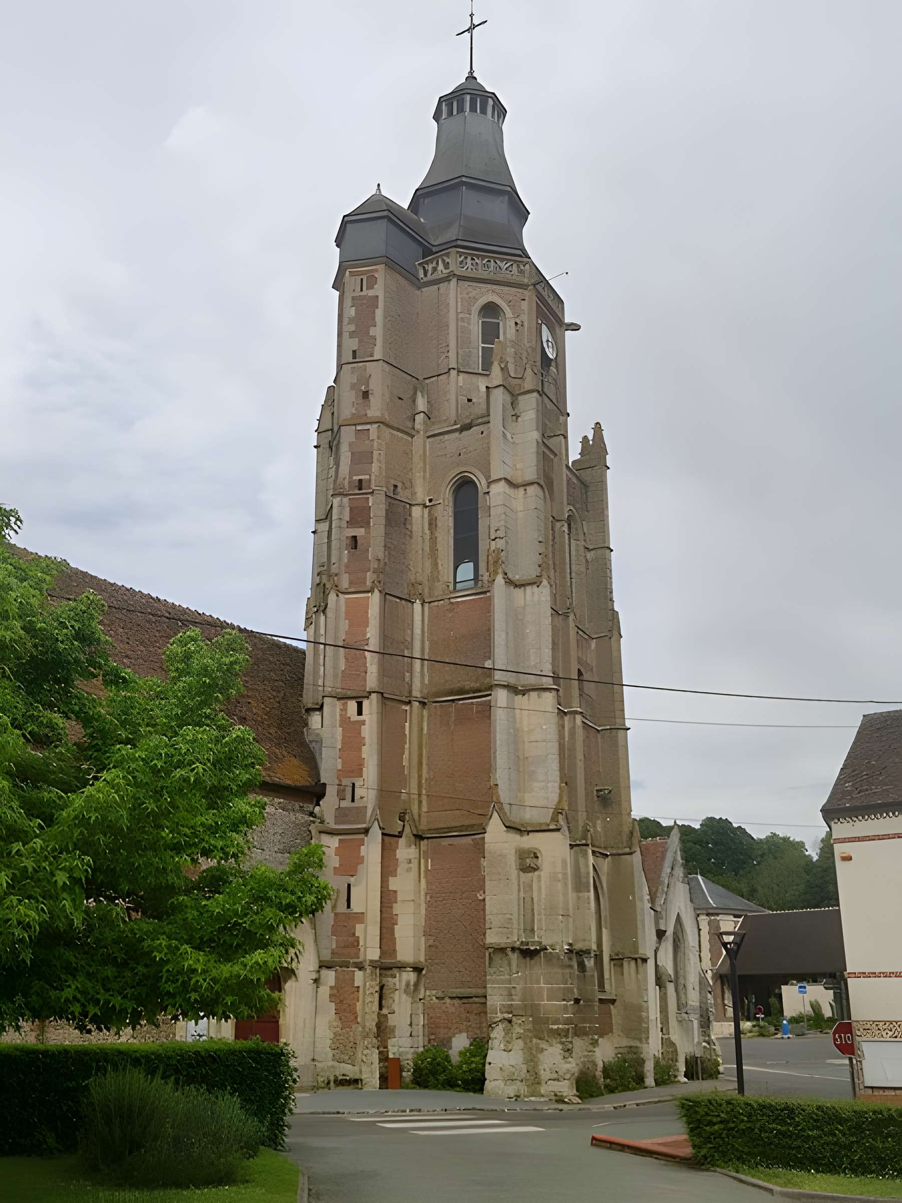 Église Saint-Clair de Flavacourt