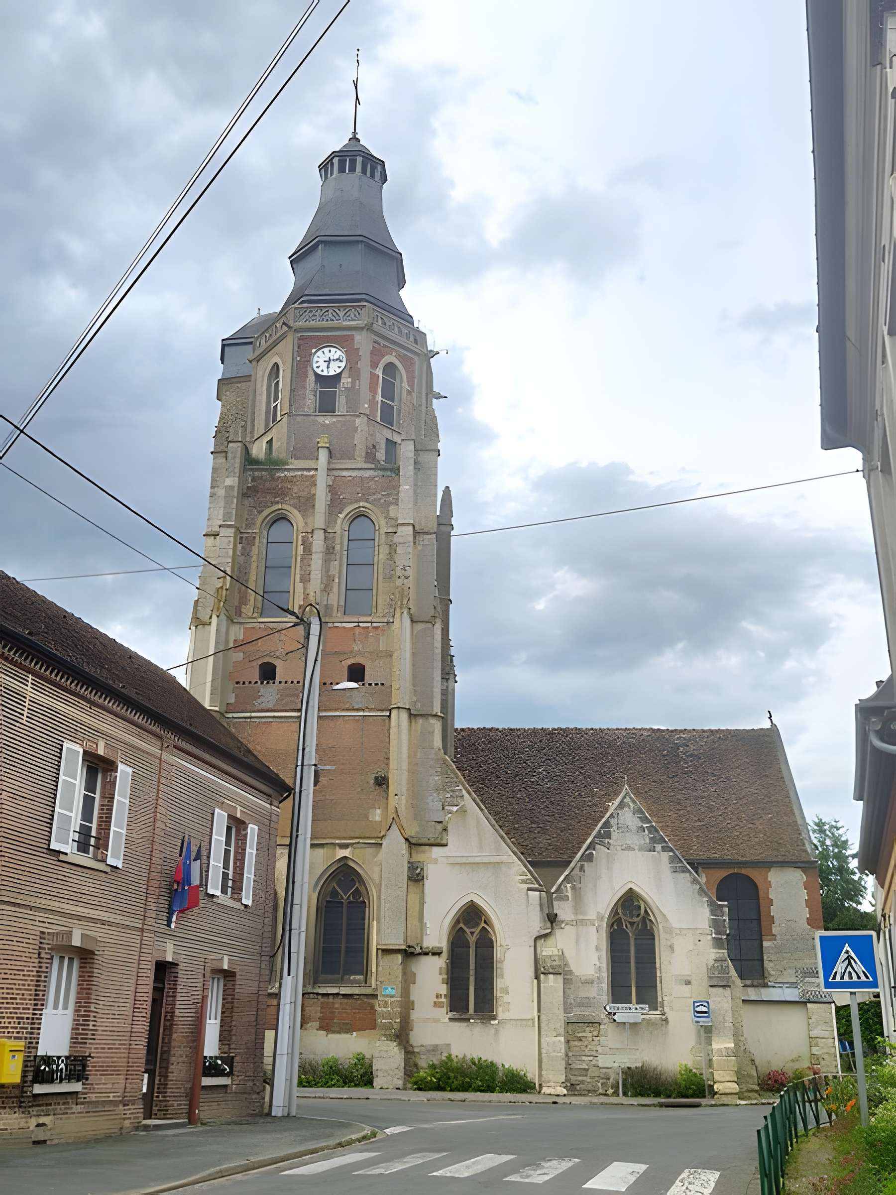 Église Saint-Clair de Flavacourt