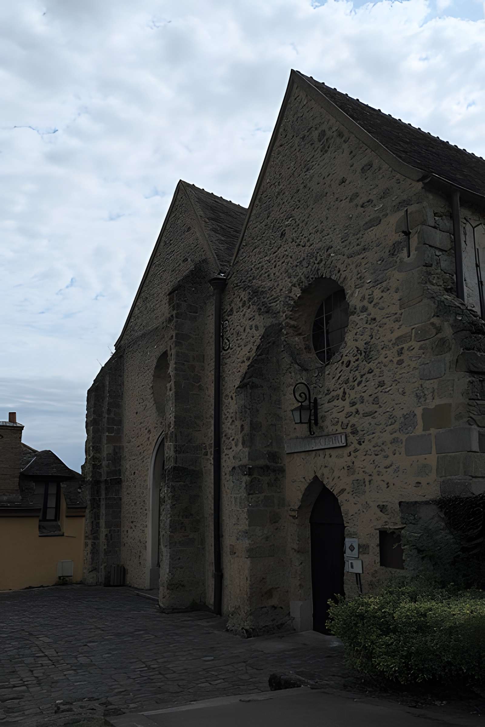 Église Saint-Clair de Gometz-le-Châtel