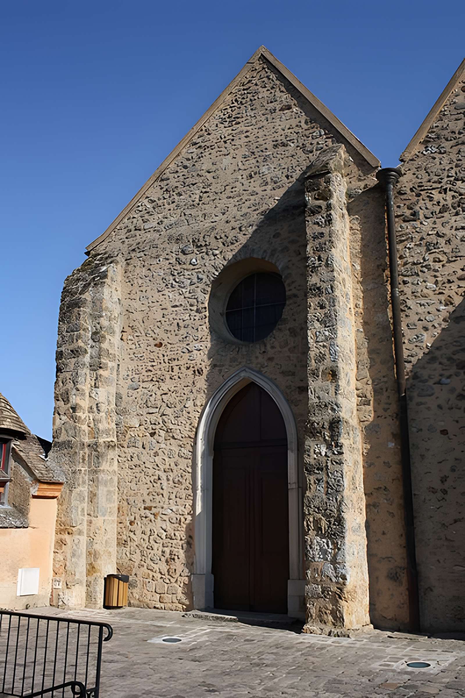 Église Saint-Clair de Gometz-le-Châtel