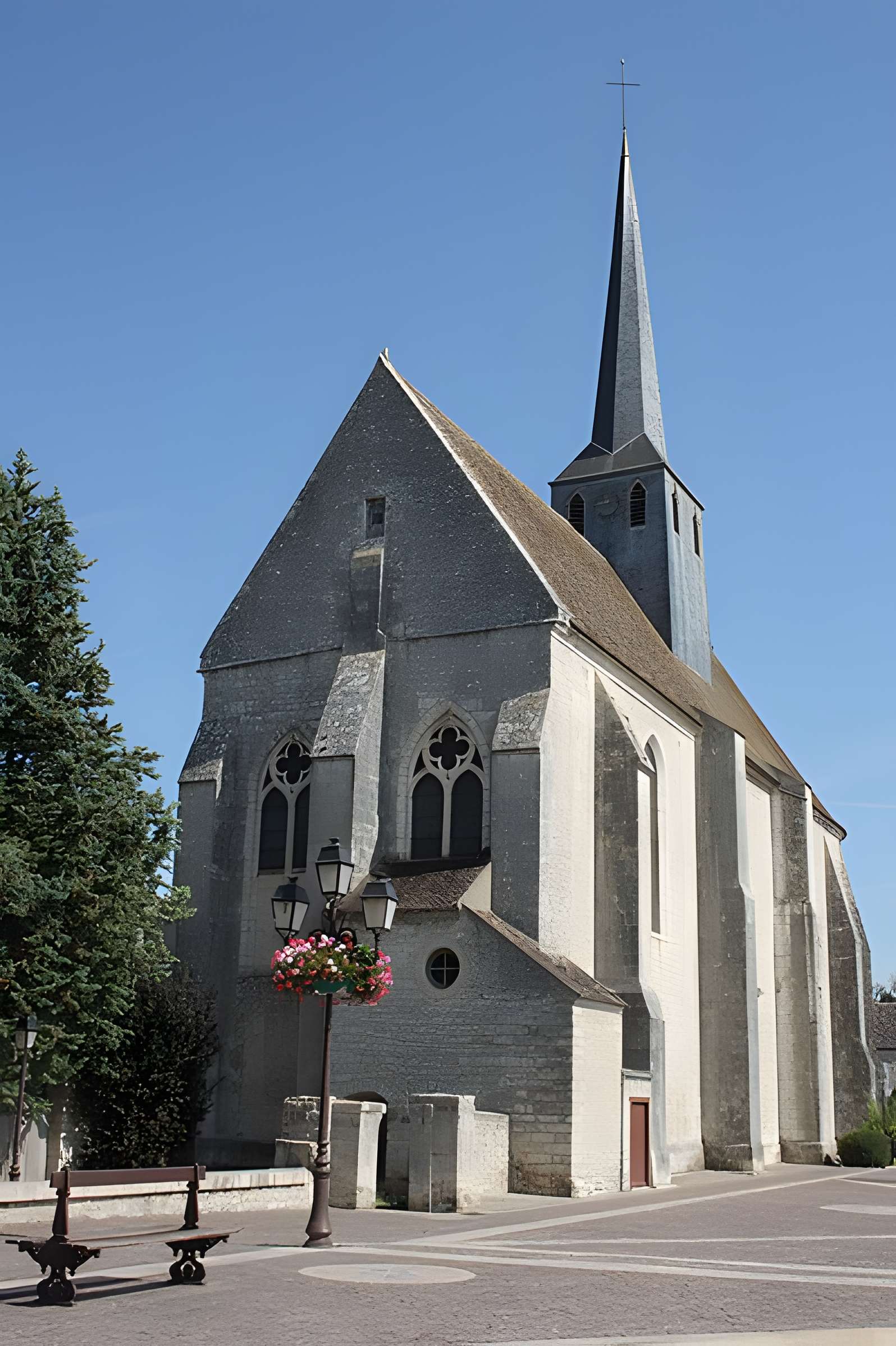 Église Saint-Clair-Saint-Léger de Souppes-sur-Loing