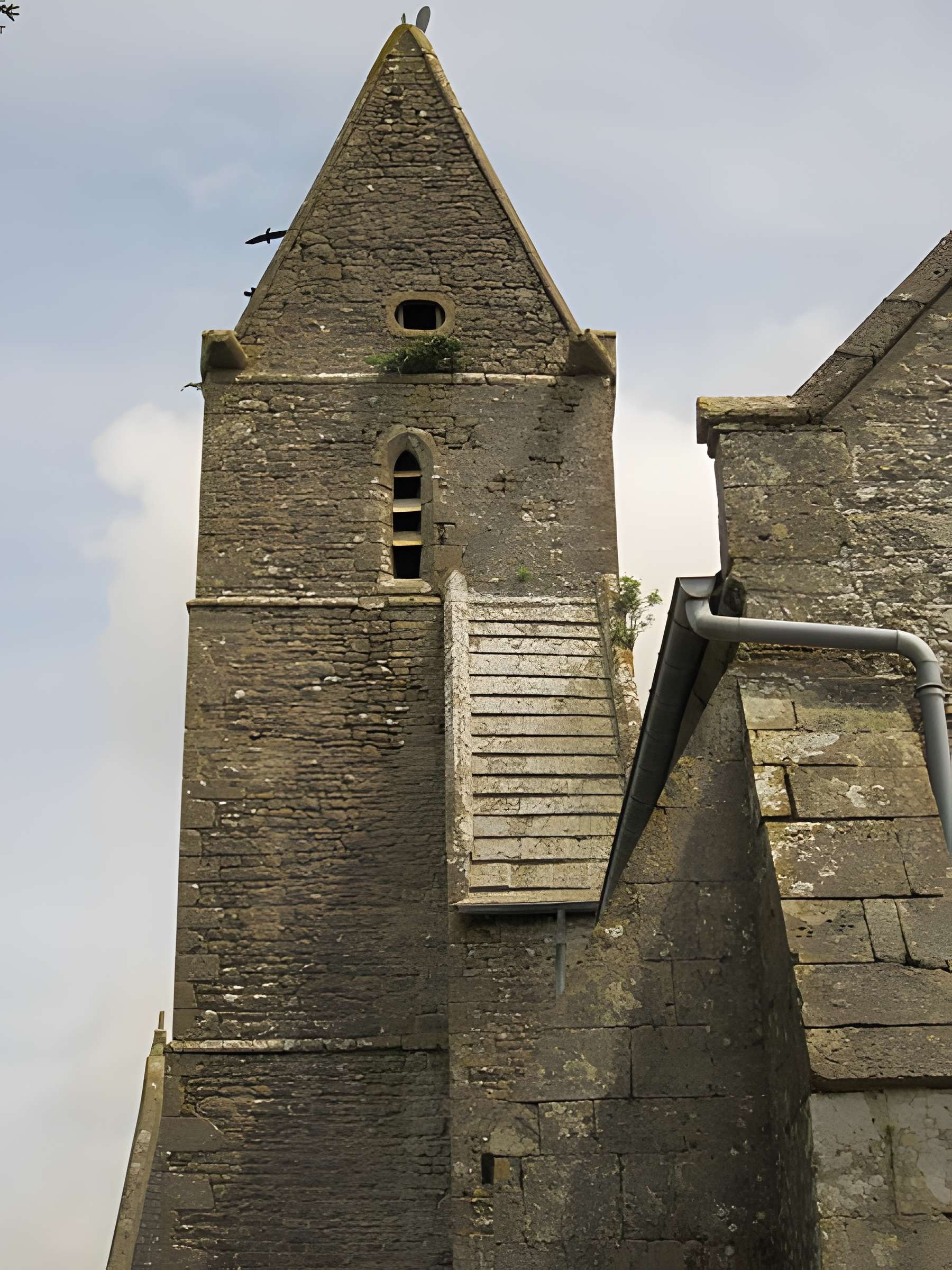 Église Saint-Clément de Flottemanville