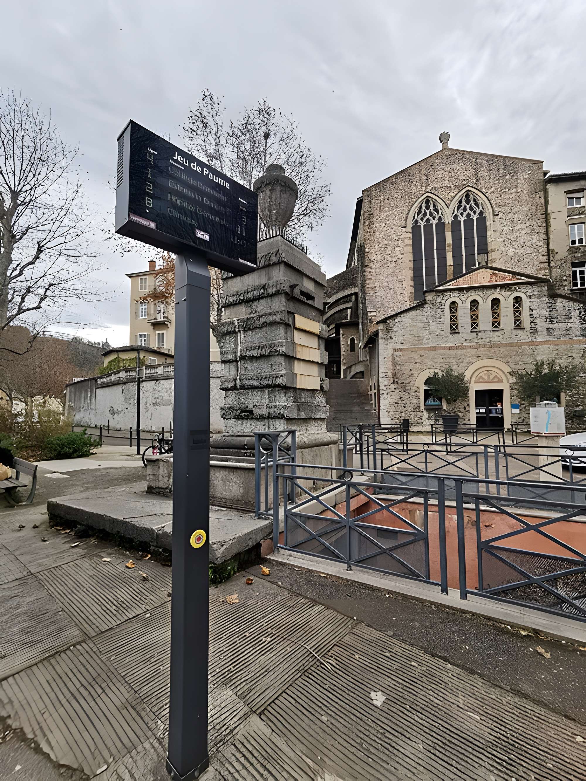 Abbaye de Saint-André-le-Bas