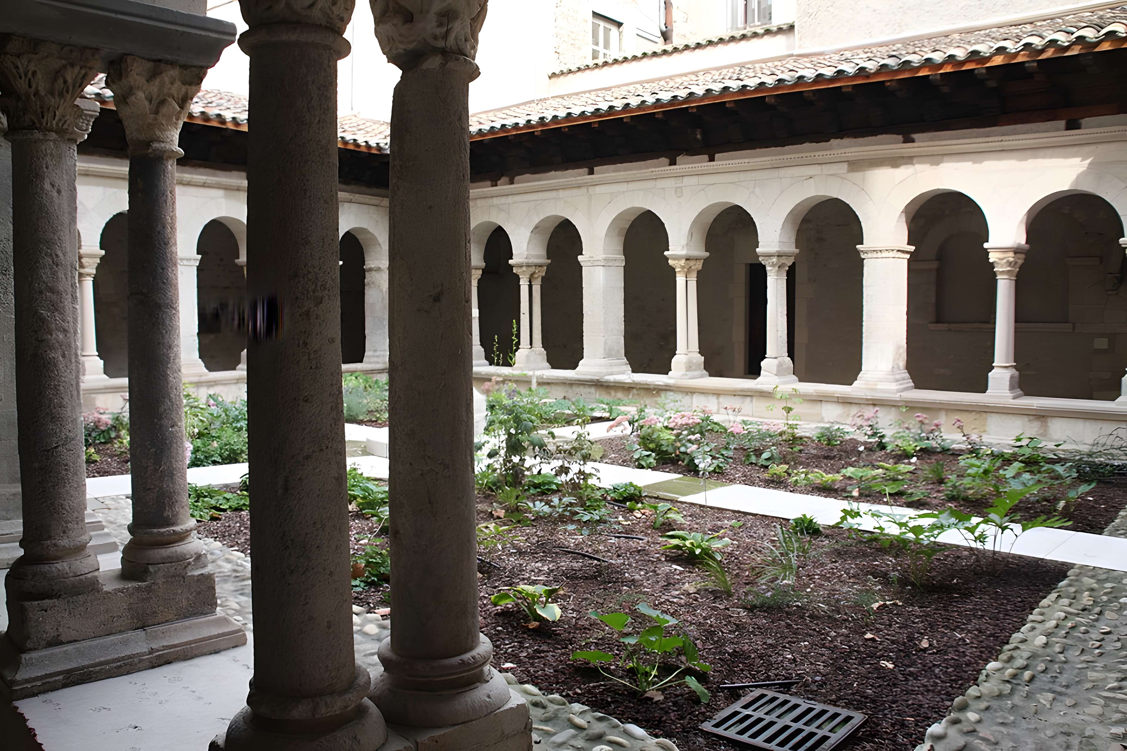 Abbaye de Saint-André-le-Bas