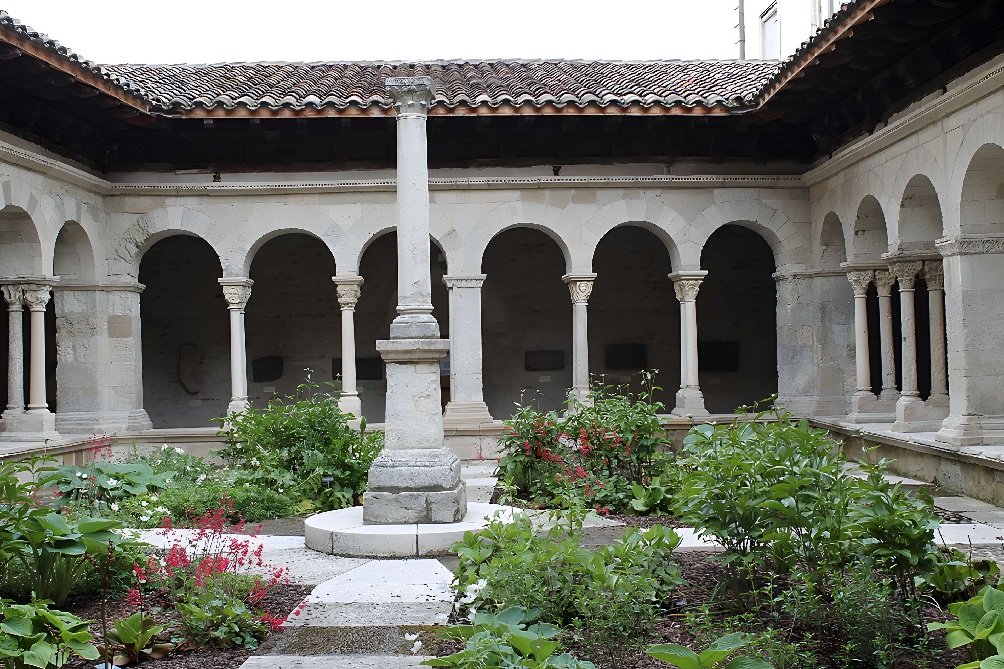 Abbaye de Saint-André-le-Bas