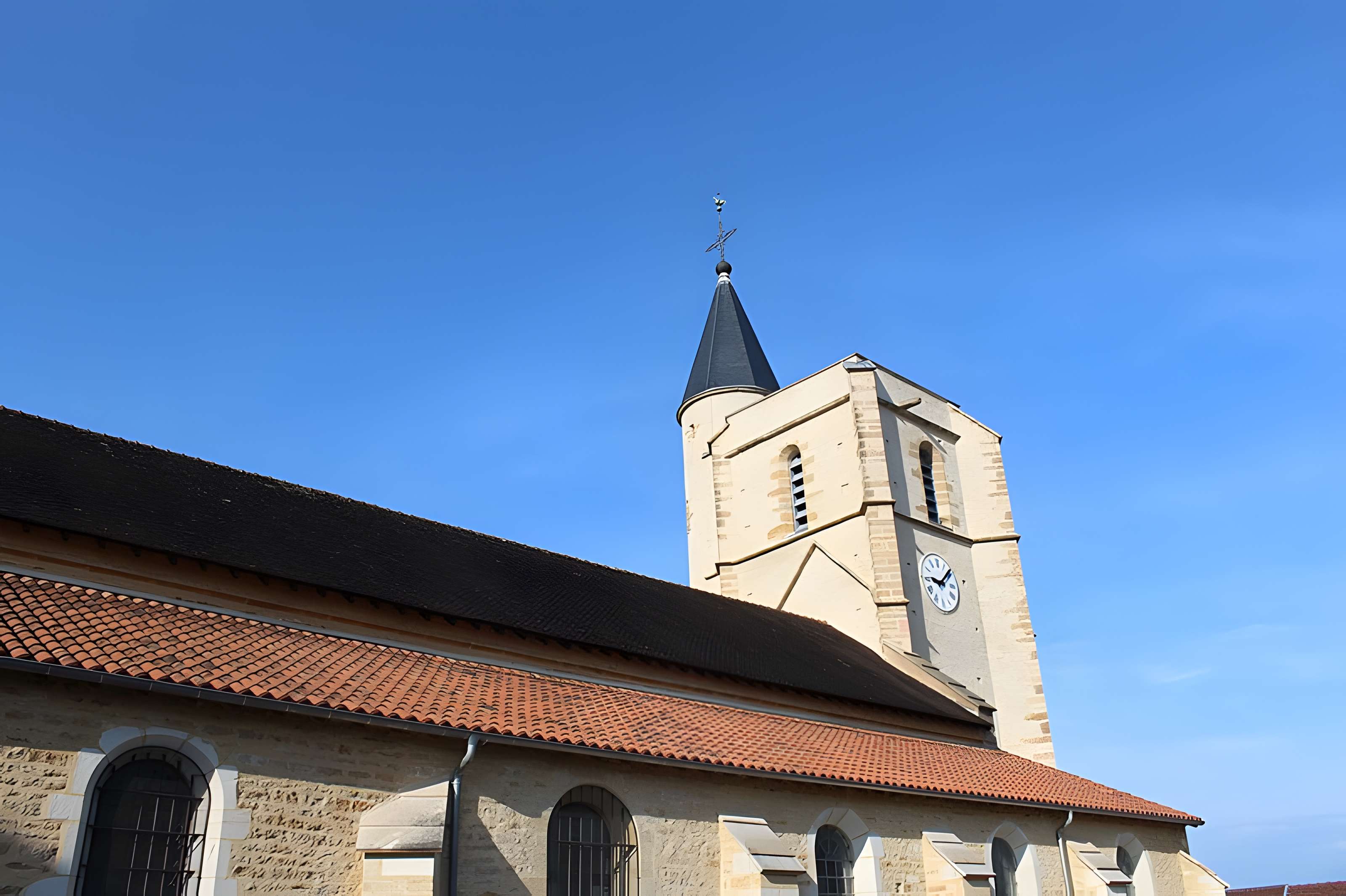 Église Saint-Cloud de Maynal