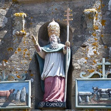 Église Saint-Cornély de Carnac
