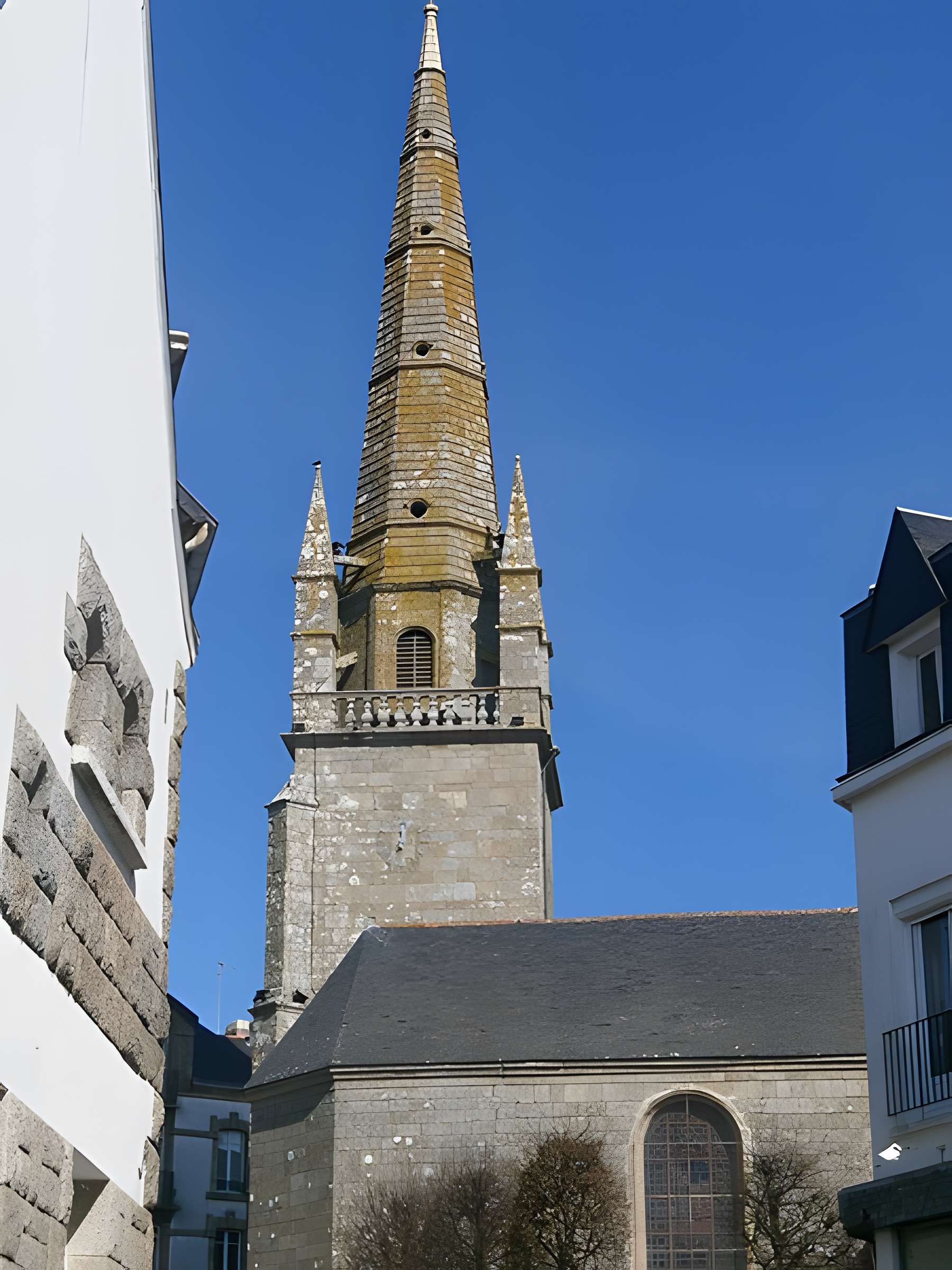 Église Saint-Cornély de Carnac