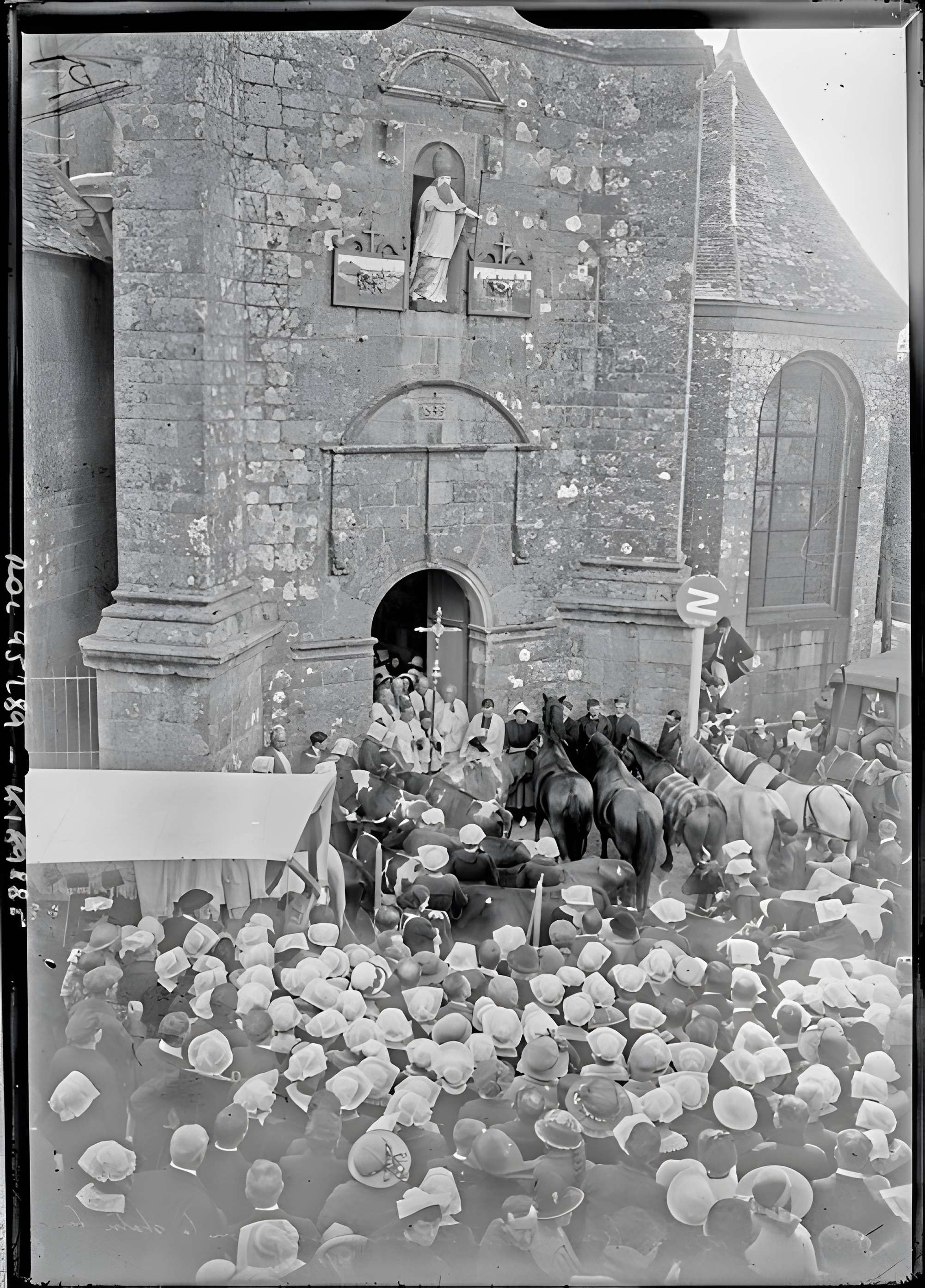 Église Saint-Cornély de Carnac