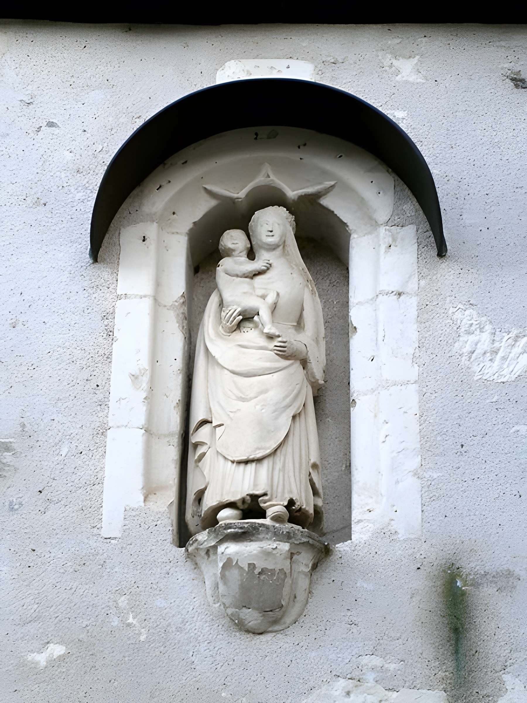 Église Saint-Crépin-et-Saint-Crépinien d'Azay-sur-Indre