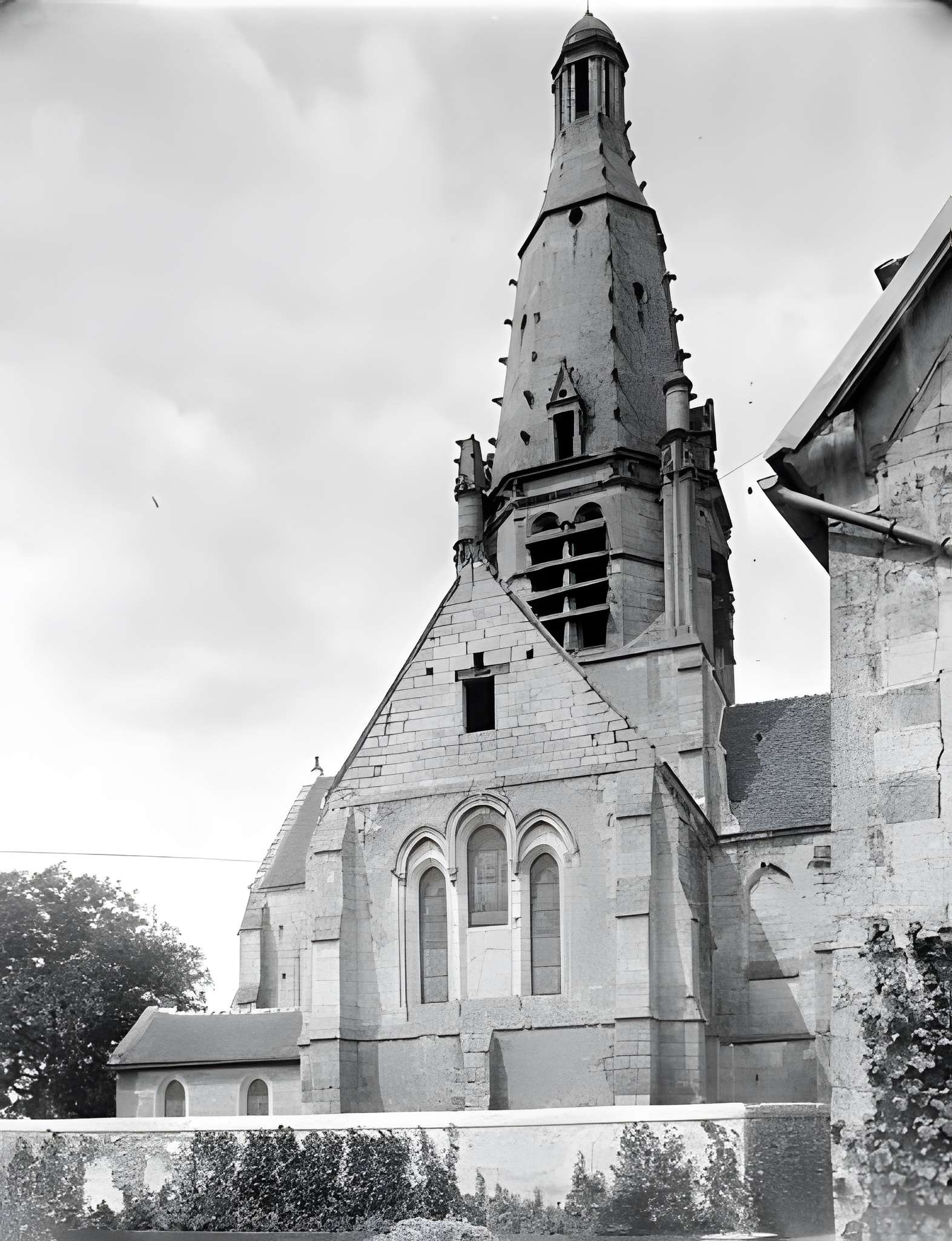 Église Saint-Crépin-et-Saint-Crépinien de Saint-Crépin-Ibouvillers