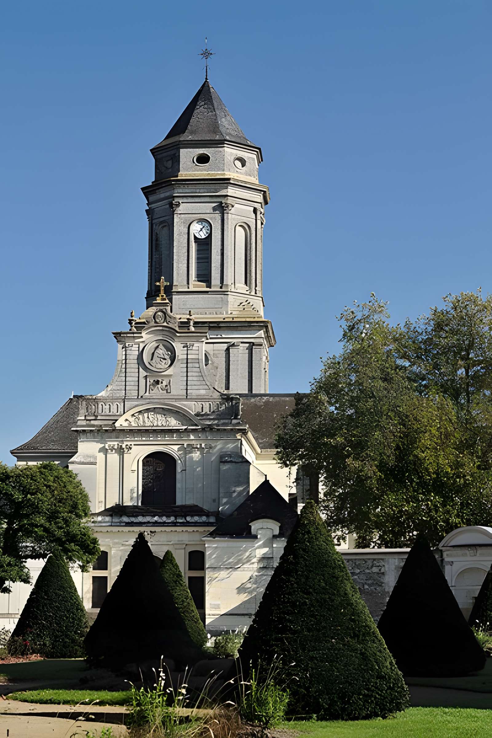 Abbaye de Saint-Florent-le-Vieil