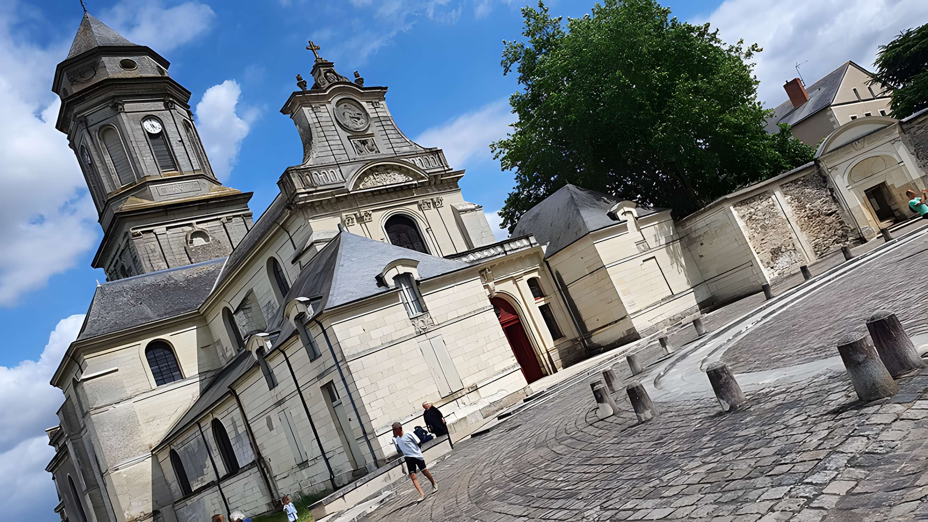 Abbaye de Saint-Florent-le-Vieil