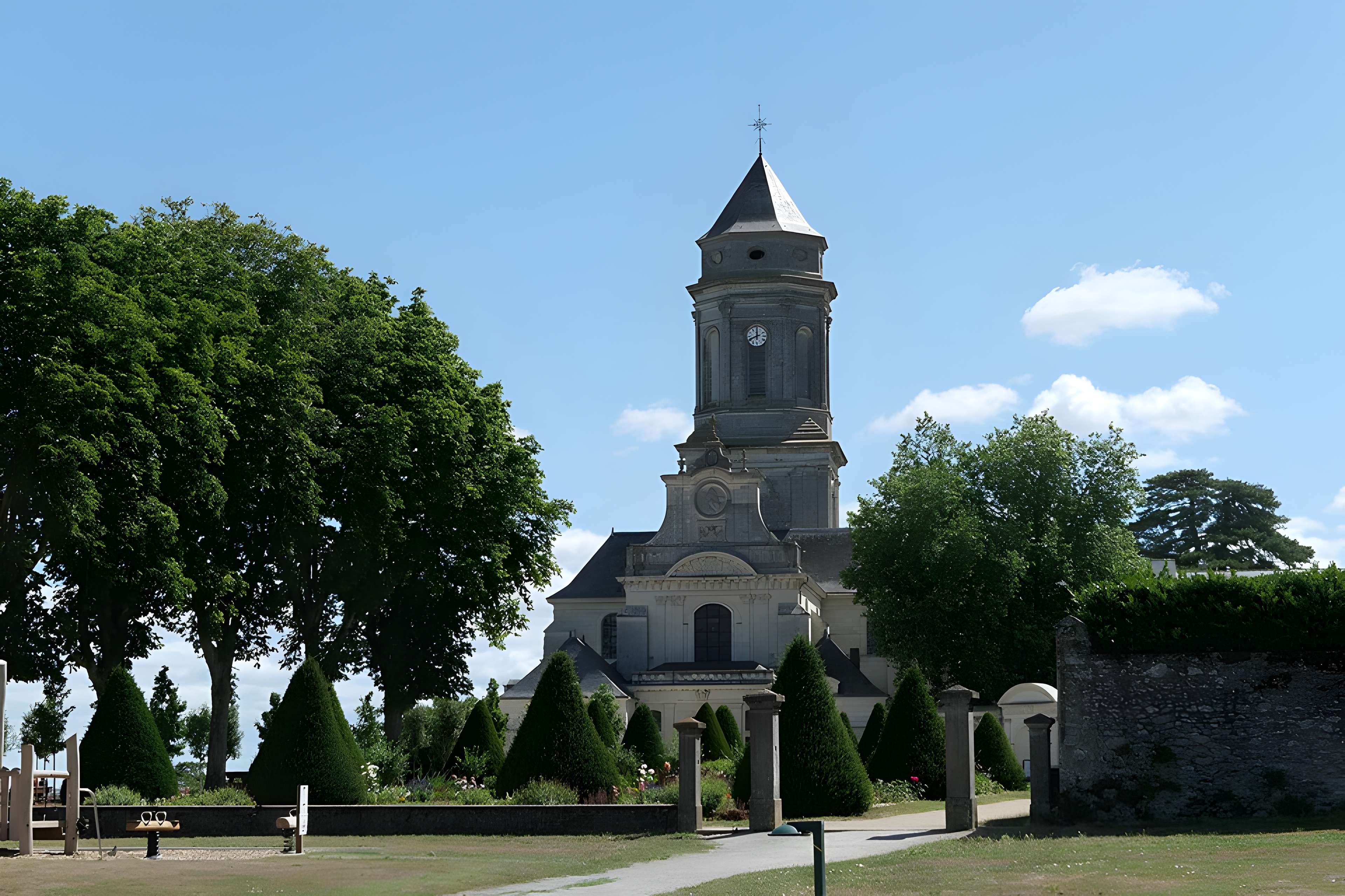 Abbaye de Saint-Florent-le-Vieil