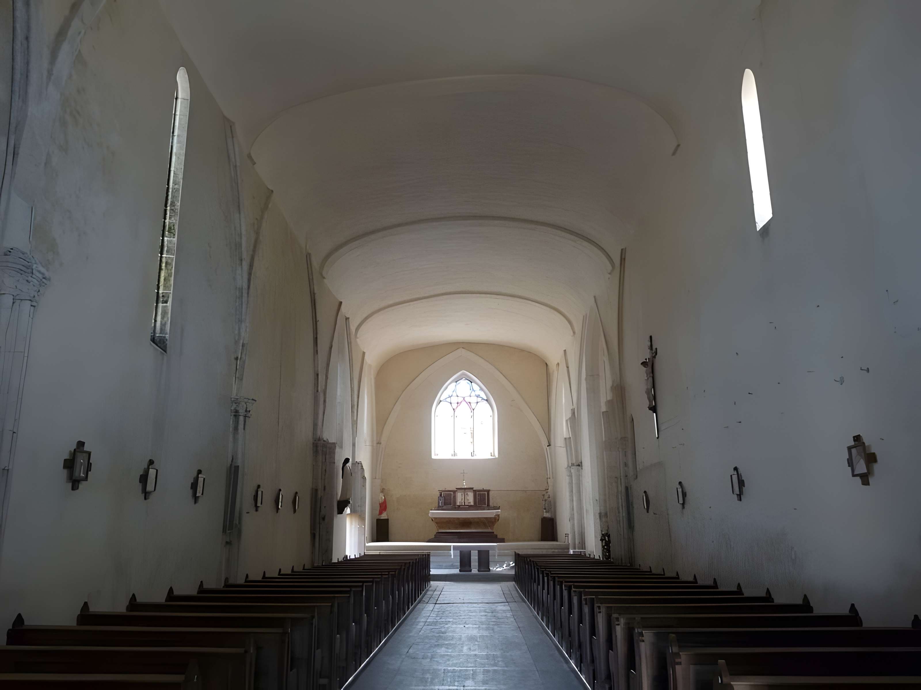 Église Saint-Cyr de Saint-Ciers-Champagne