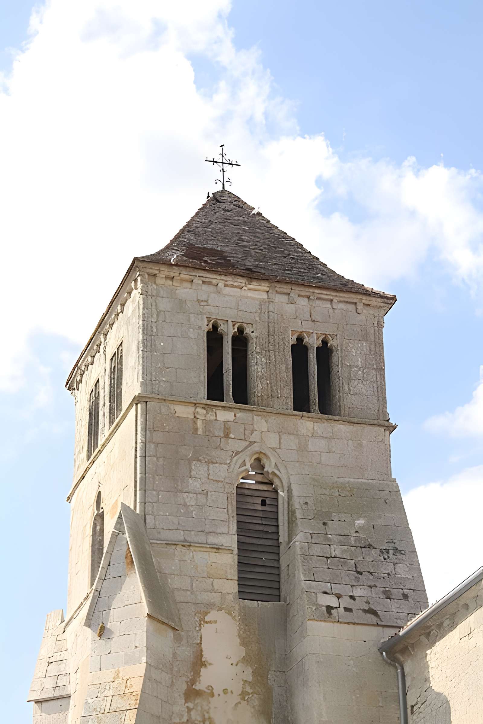 Église Saint-Cyr de Saint-Ciers-Champagne