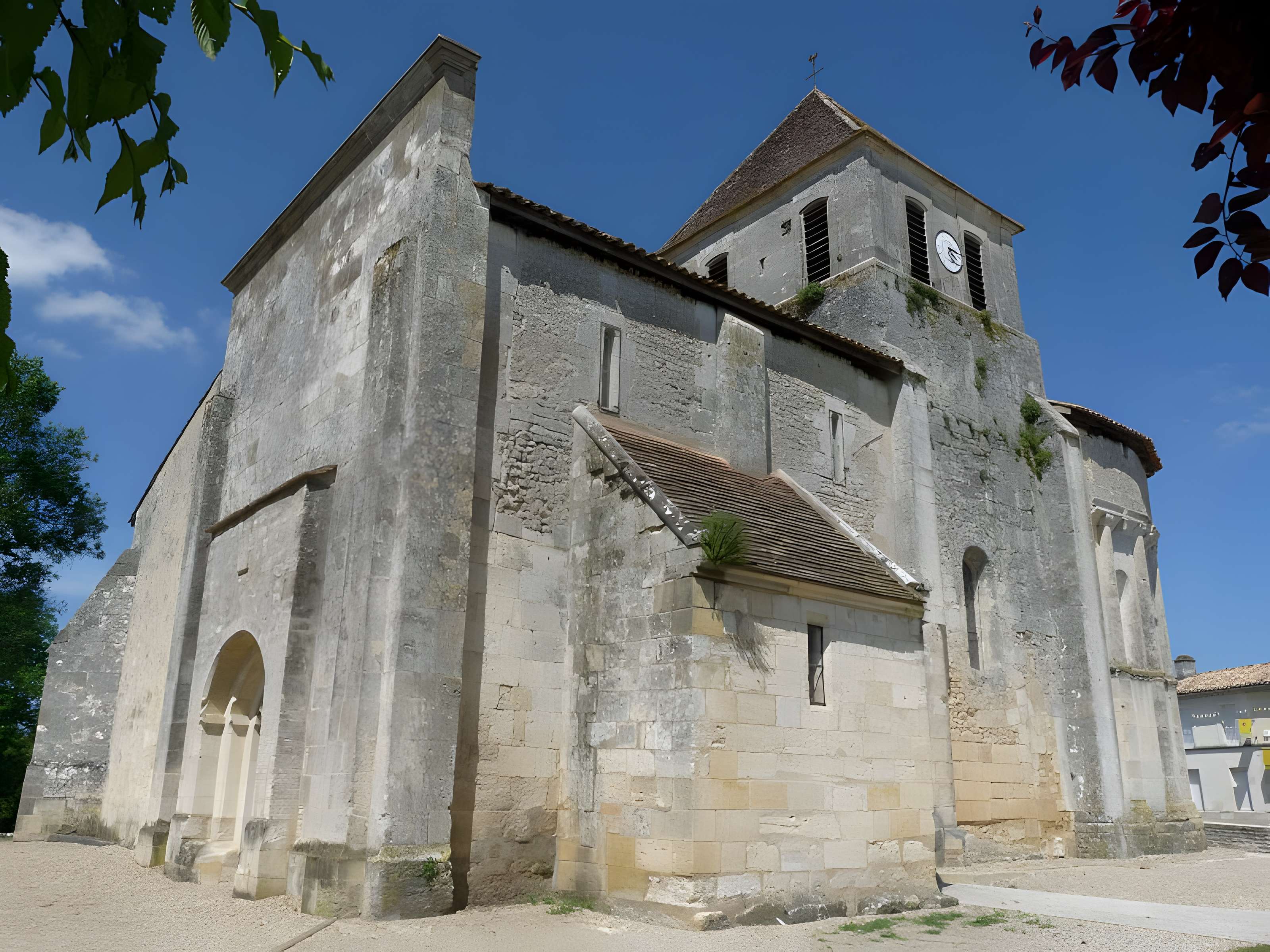 Église Saint-Cyr de Saint-Ciers-d'Abzac