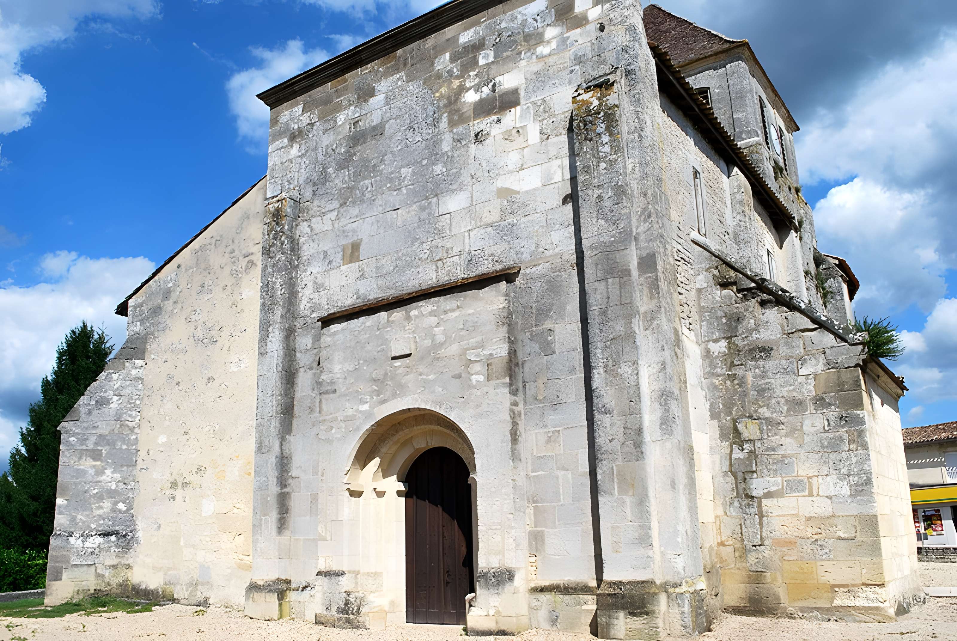 Église Saint-Cyr de Saint-Ciers-d'Abzac