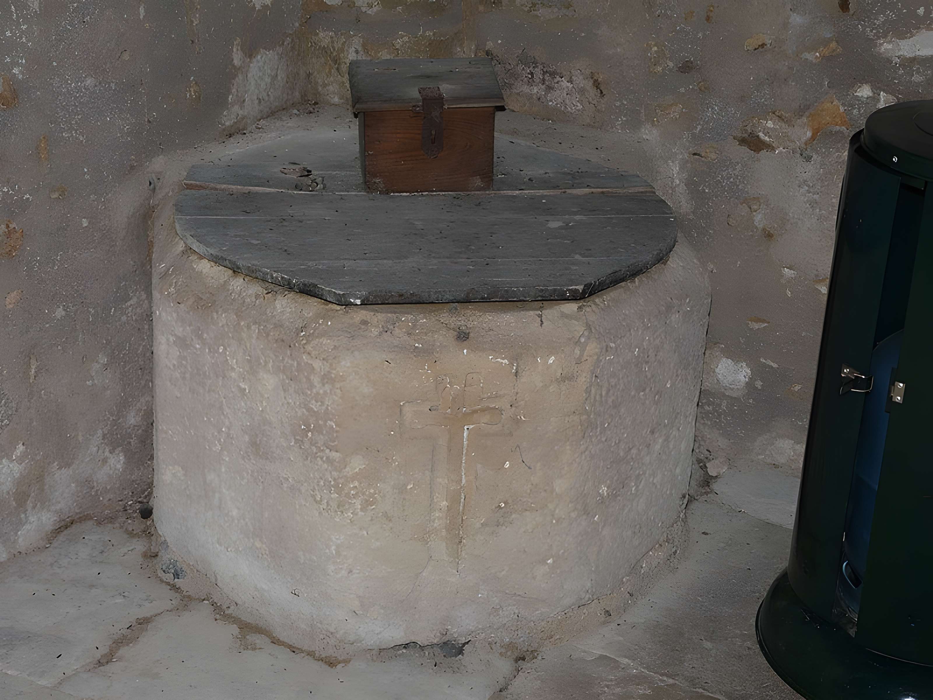 Église Saint-Cyr de Saint-Geyrac