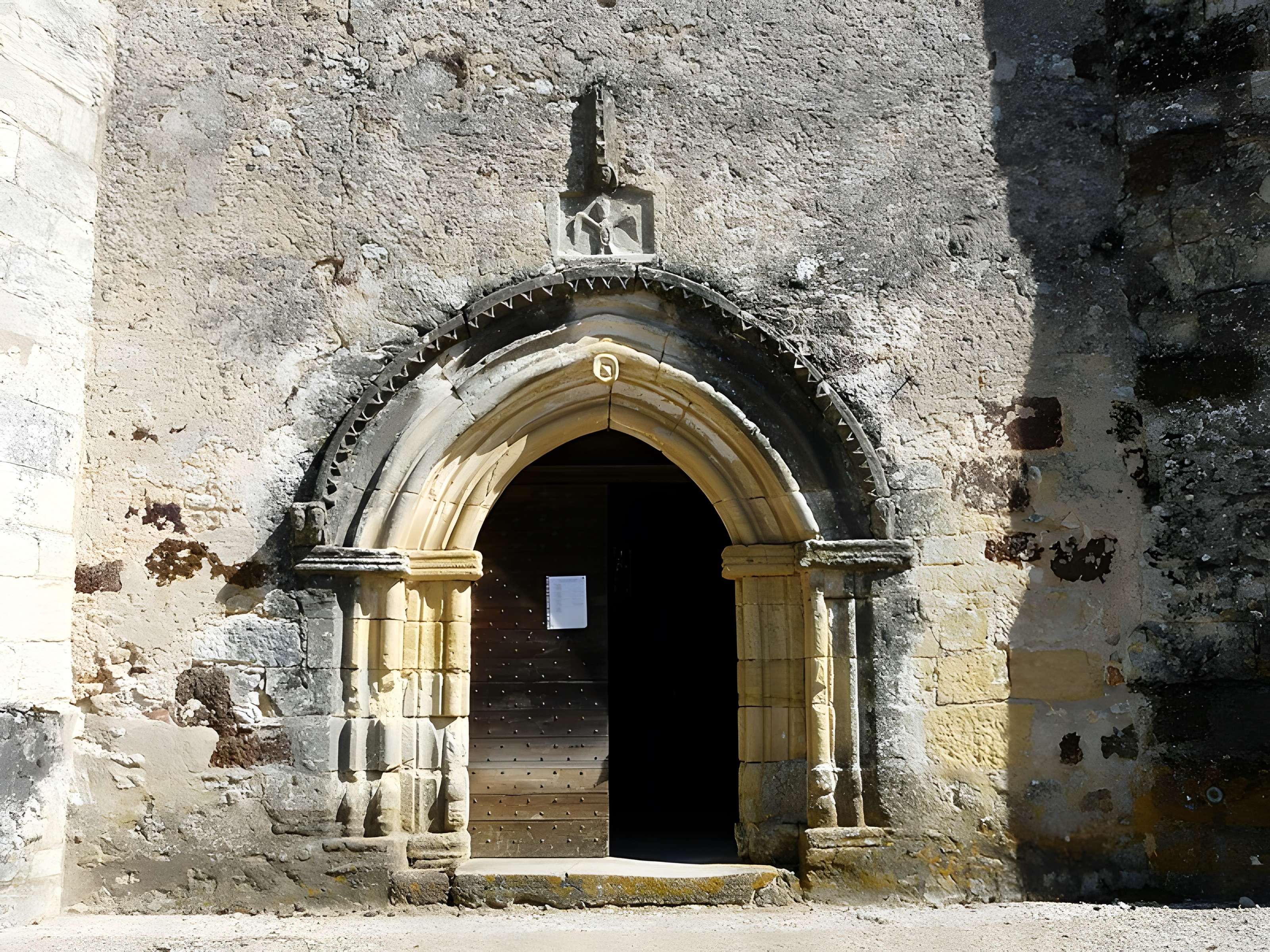 Église Saint-Cyr de Saint-Geyrac
