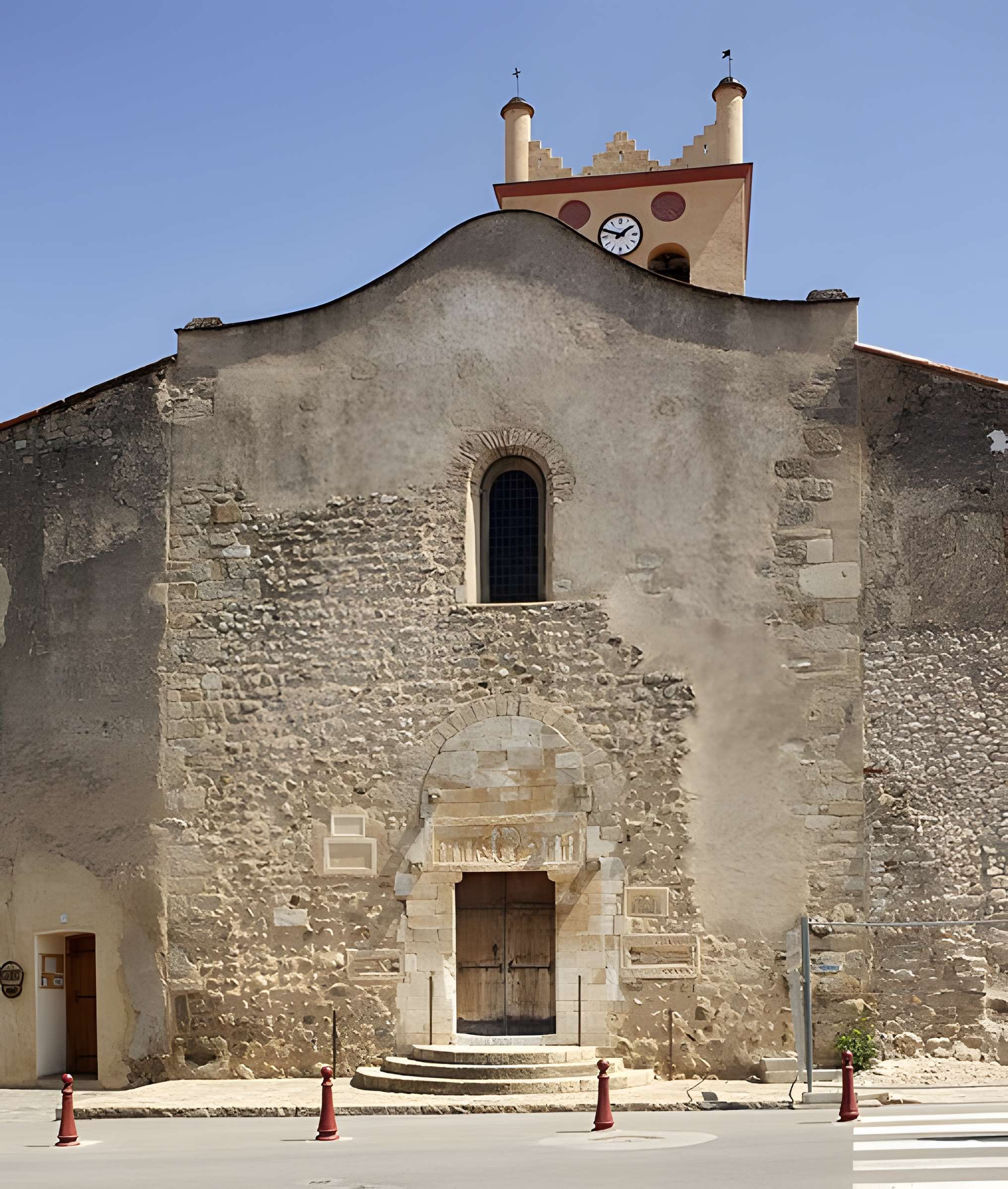 Abbaye de Saint-Génis des Fontaines 