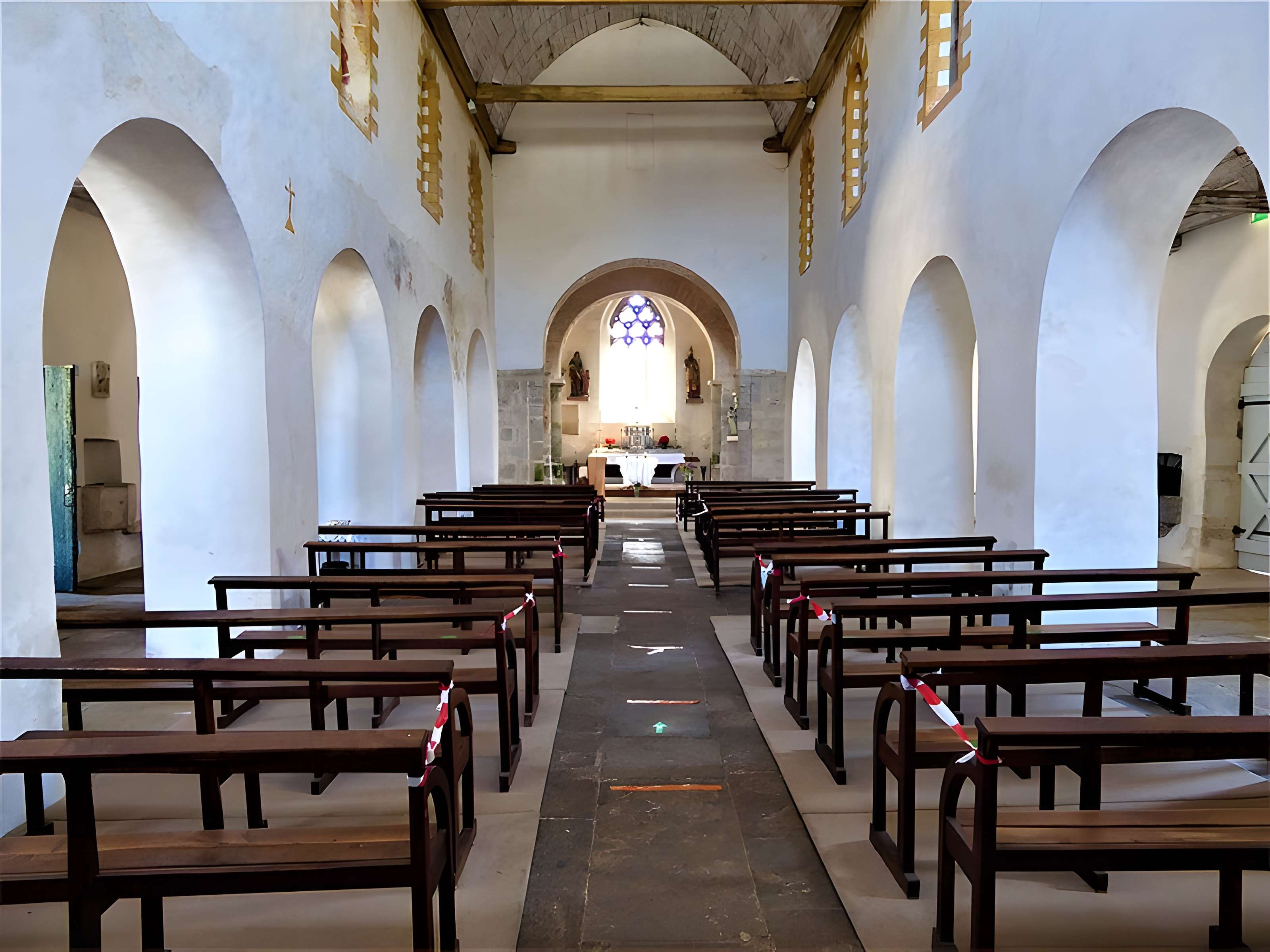 Église Saint-Cyr-et-Sainte-Julitte d'Ambon