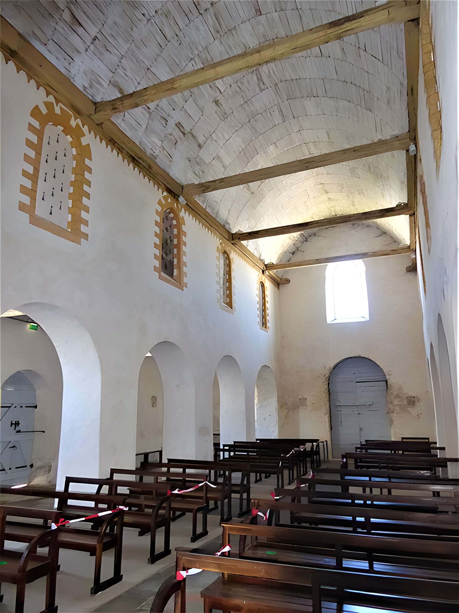 Église Saint-Cyr-et-Sainte-Julitte d'Ambon