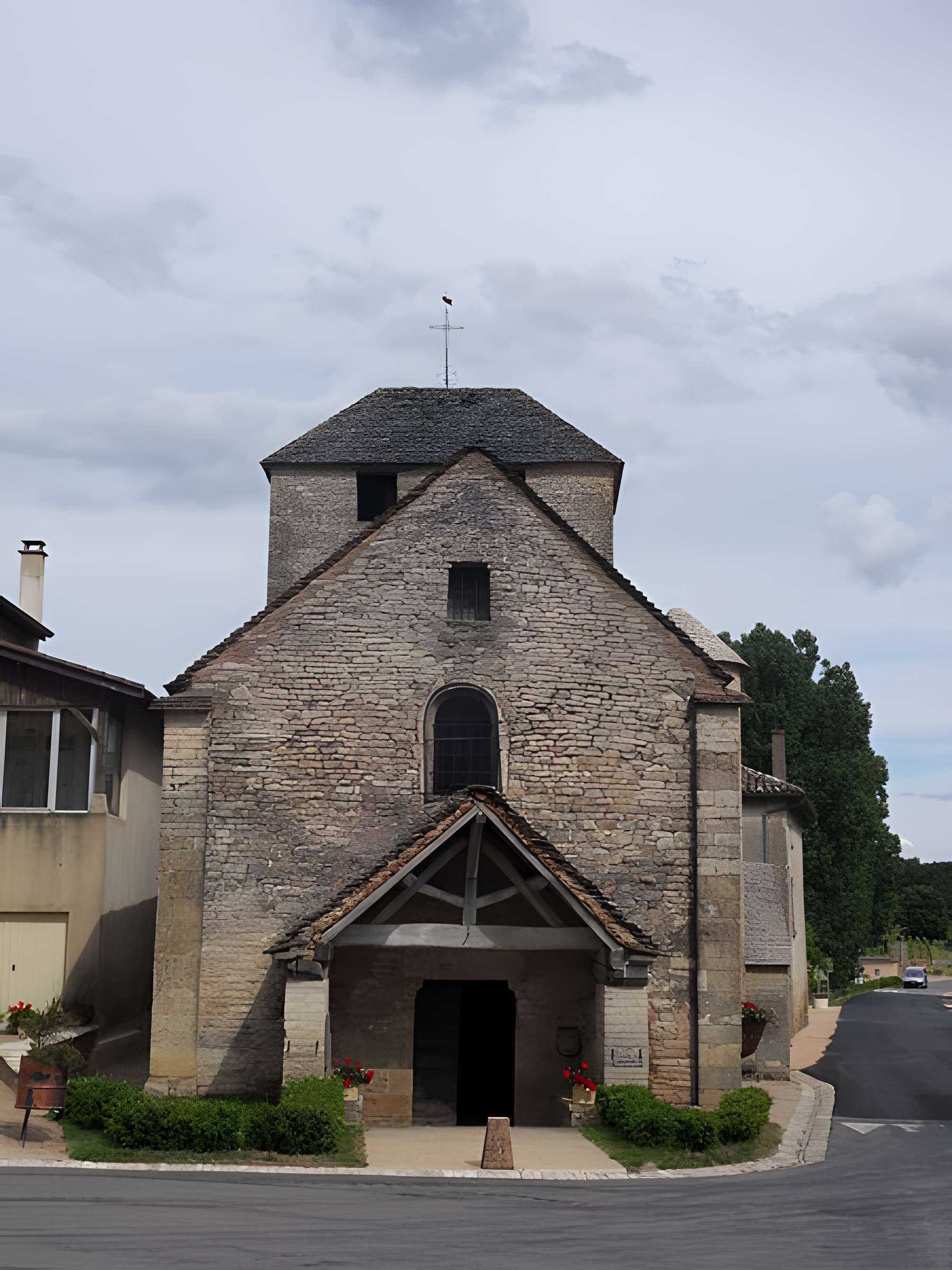 Église Saint-Cyr-et-Sainte-Julitte de Bissy-la-Mâconnaise