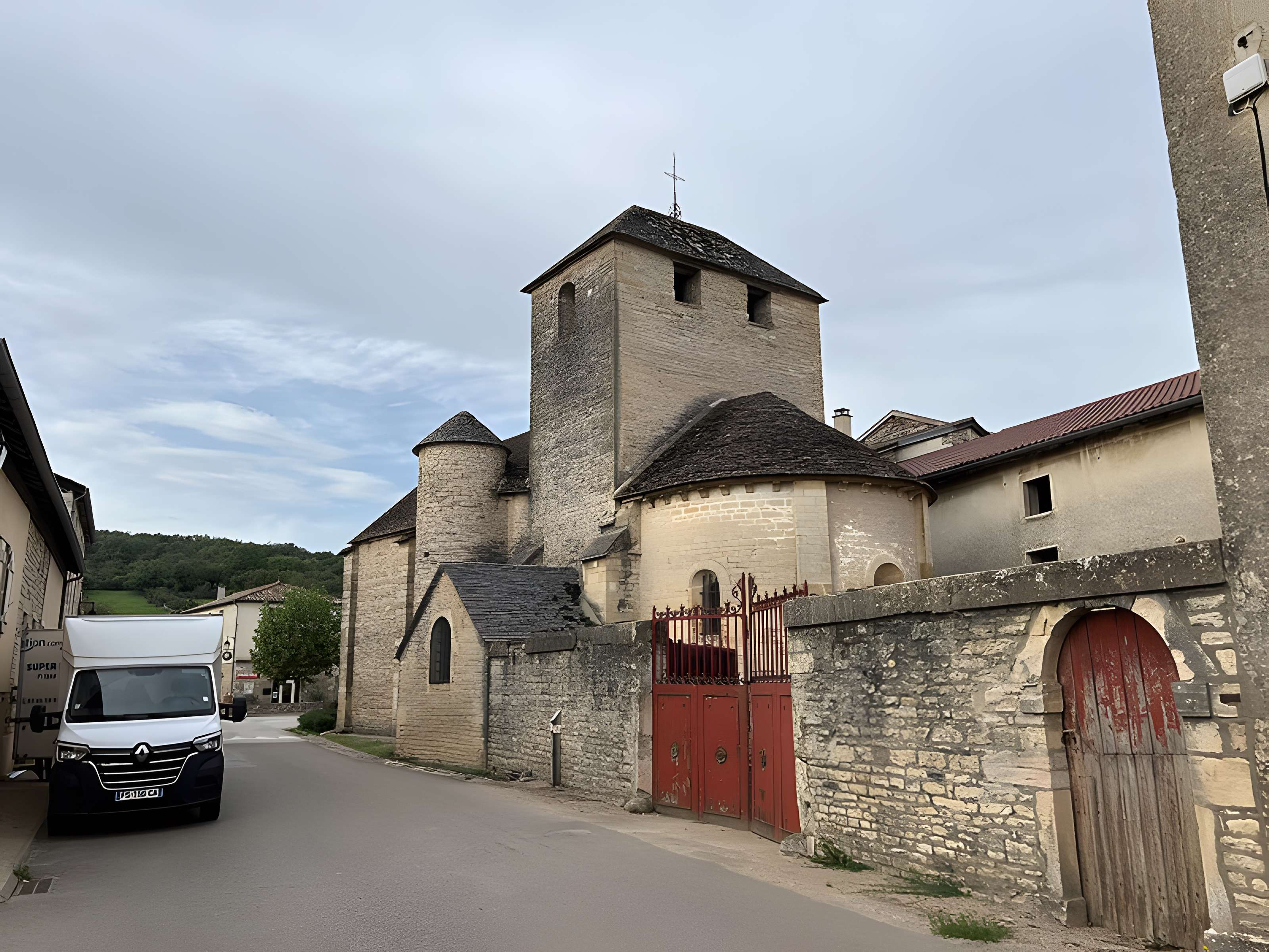 Église Saint-Cyr-et-Sainte-Julitte de Bissy-la-Mâconnaise