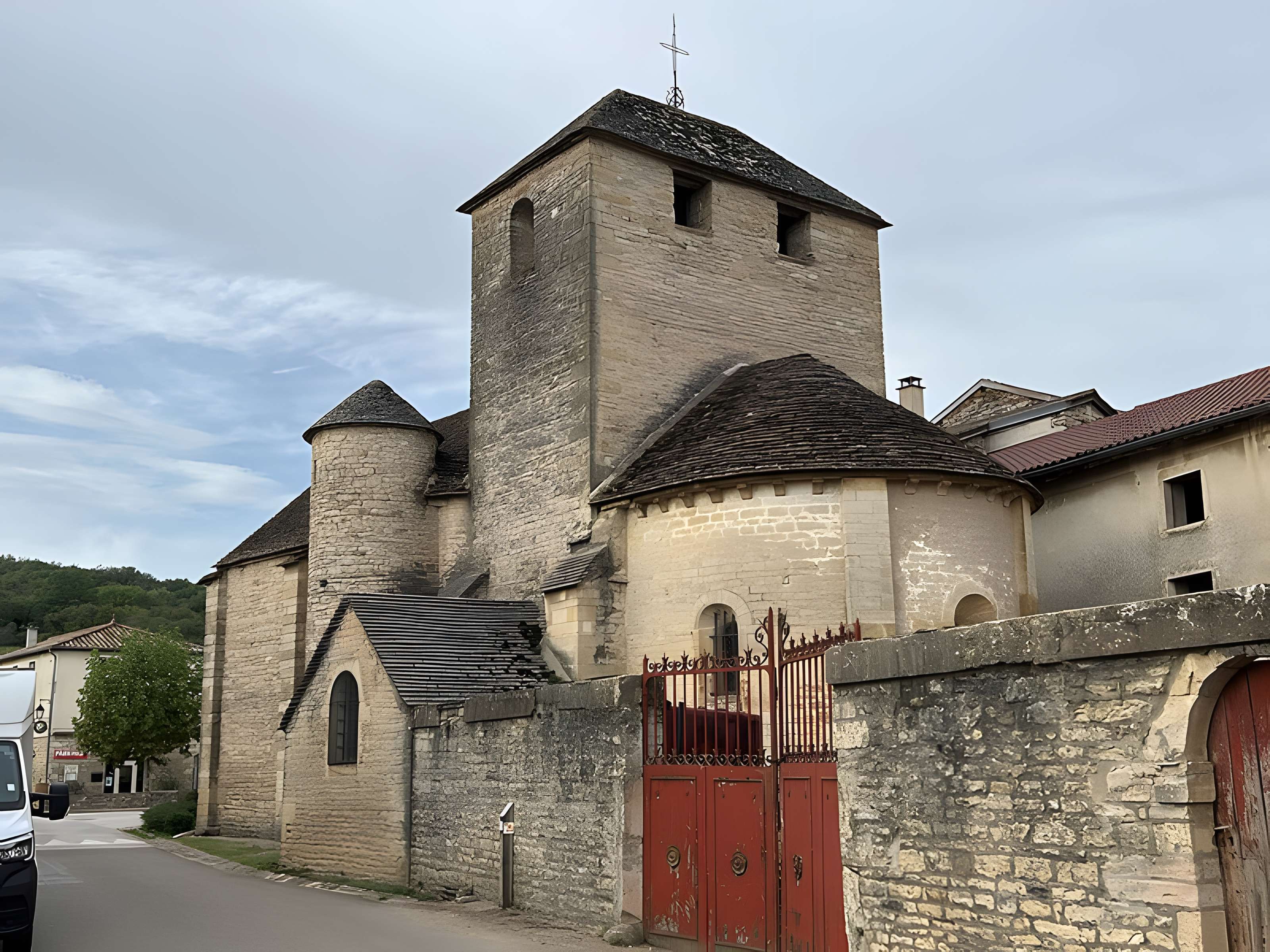 Église Saint-Cyr-et-Sainte-Julitte de Bissy-la-Mâconnaise