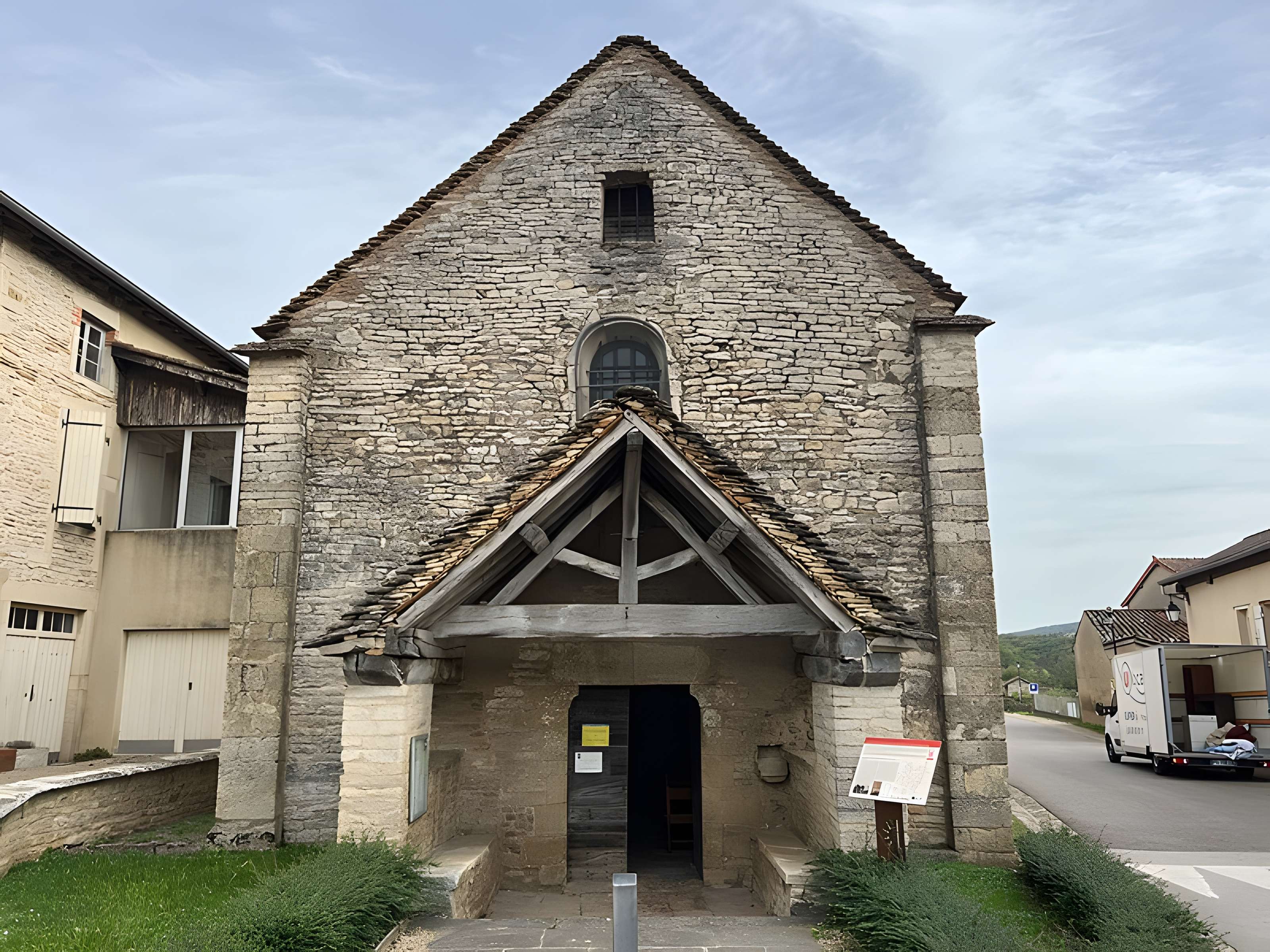 Église Saint-Cyr-et-Sainte-Julitte de Bissy-la-Mâconnaise