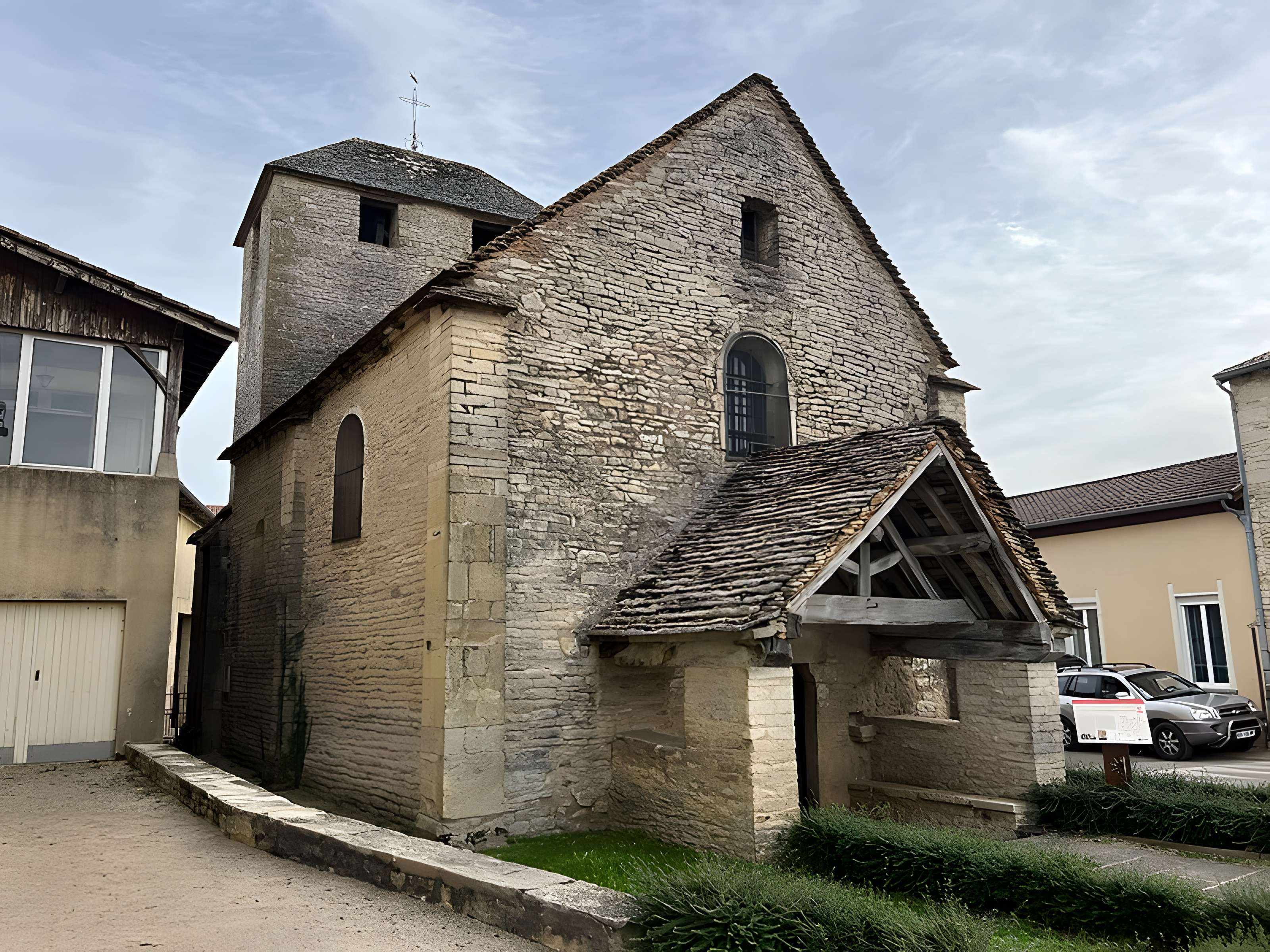 Église Saint-Cyr-et-Sainte-Julitte de Bissy-la-Mâconnaise