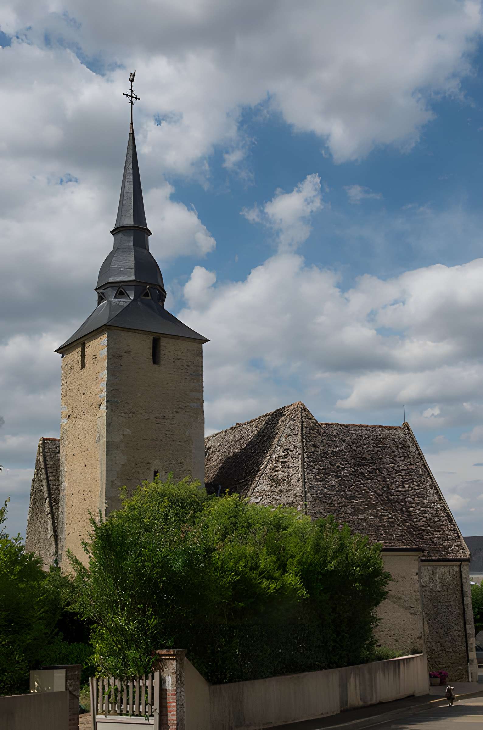 Église Saint-Cyr-et-Sainte-Julitte de Duneau
