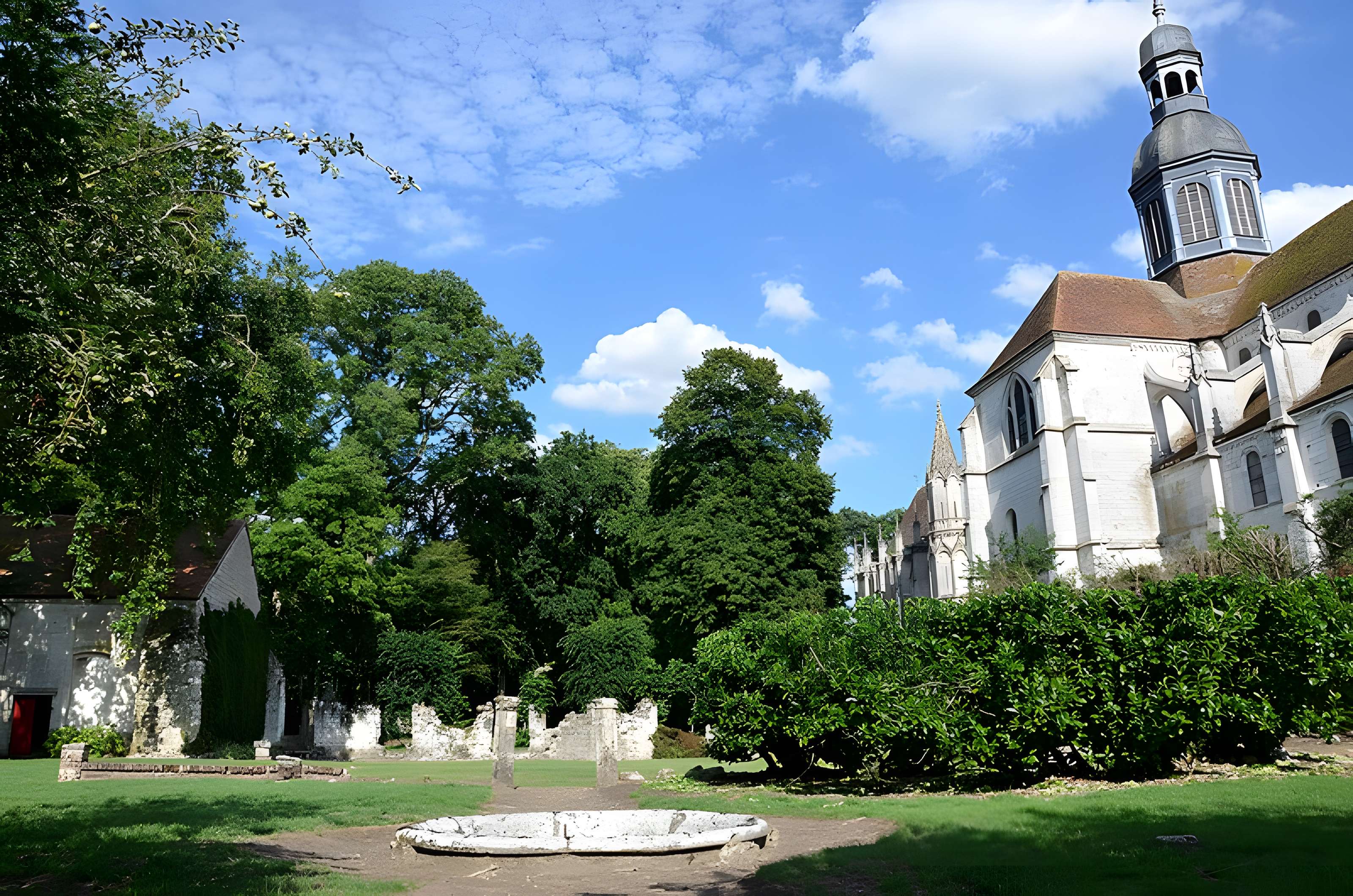 Abbaye de Saint-Germer-de-Fly