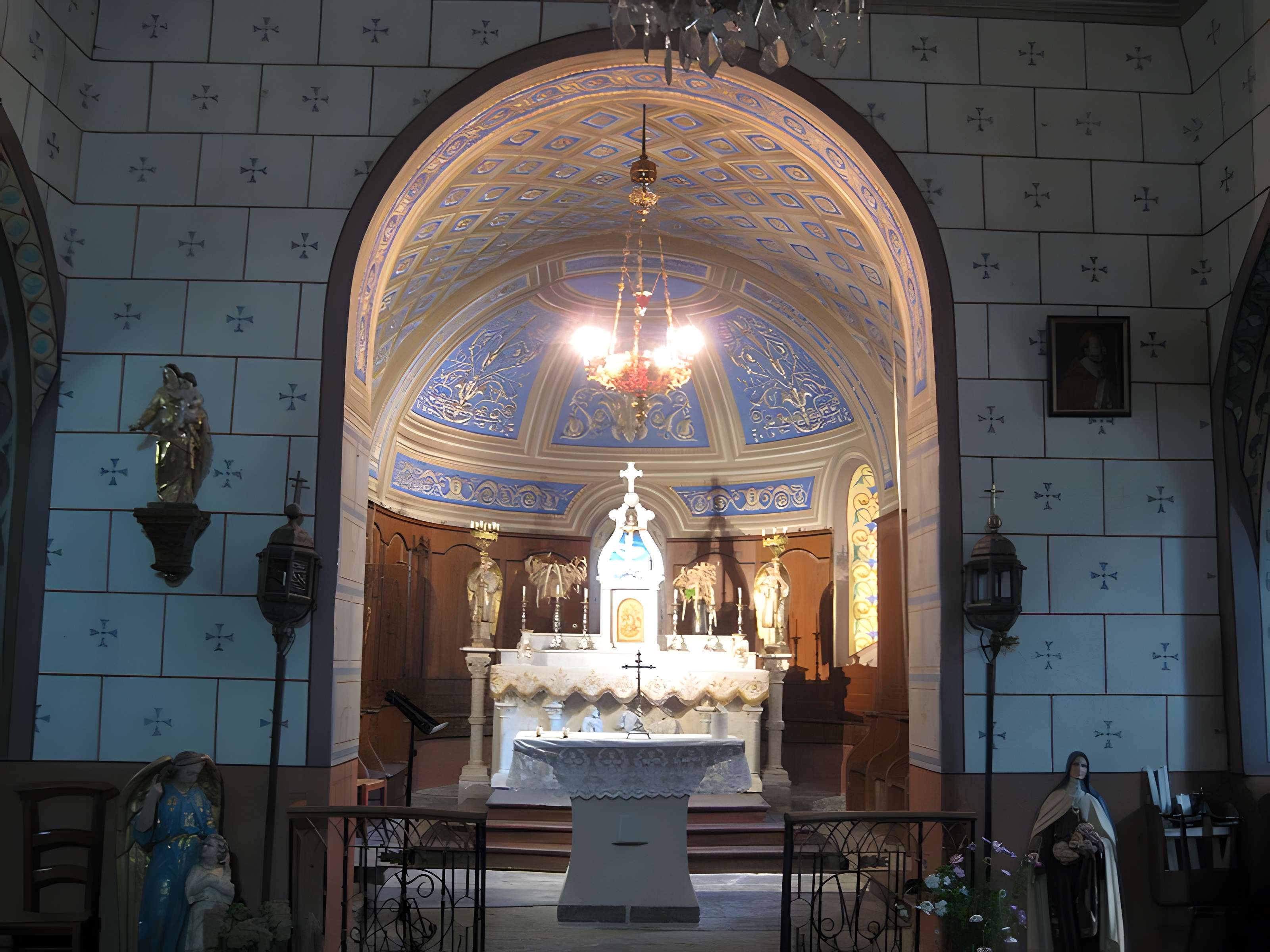 Église Saint-Cyr-et-Sainte-Julitte de Saint-Cirgues-de-Jordanne