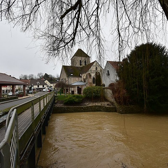 Photo de Église Saint-Cyr-et-Sainte-Julitte de Saint-Cyr-sur-Morin
