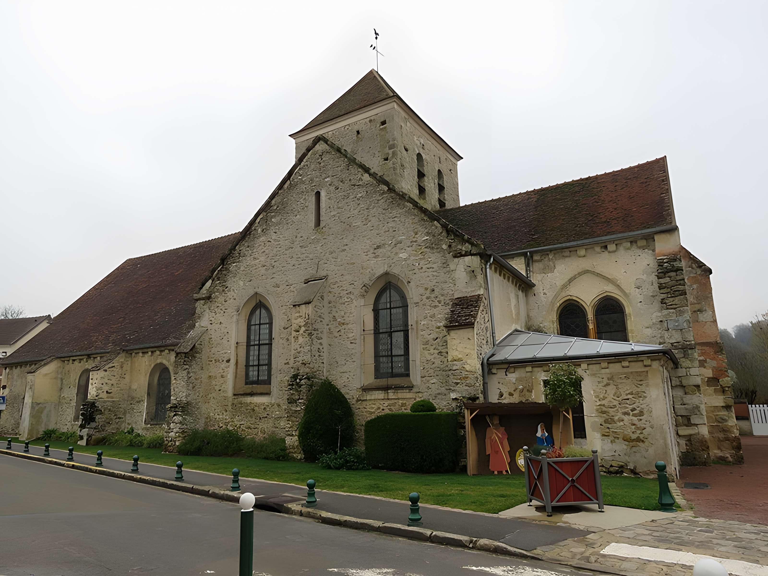 Église Saint-Cyr-et-Sainte-Julitte de Saint-Cyr-sur-Morin