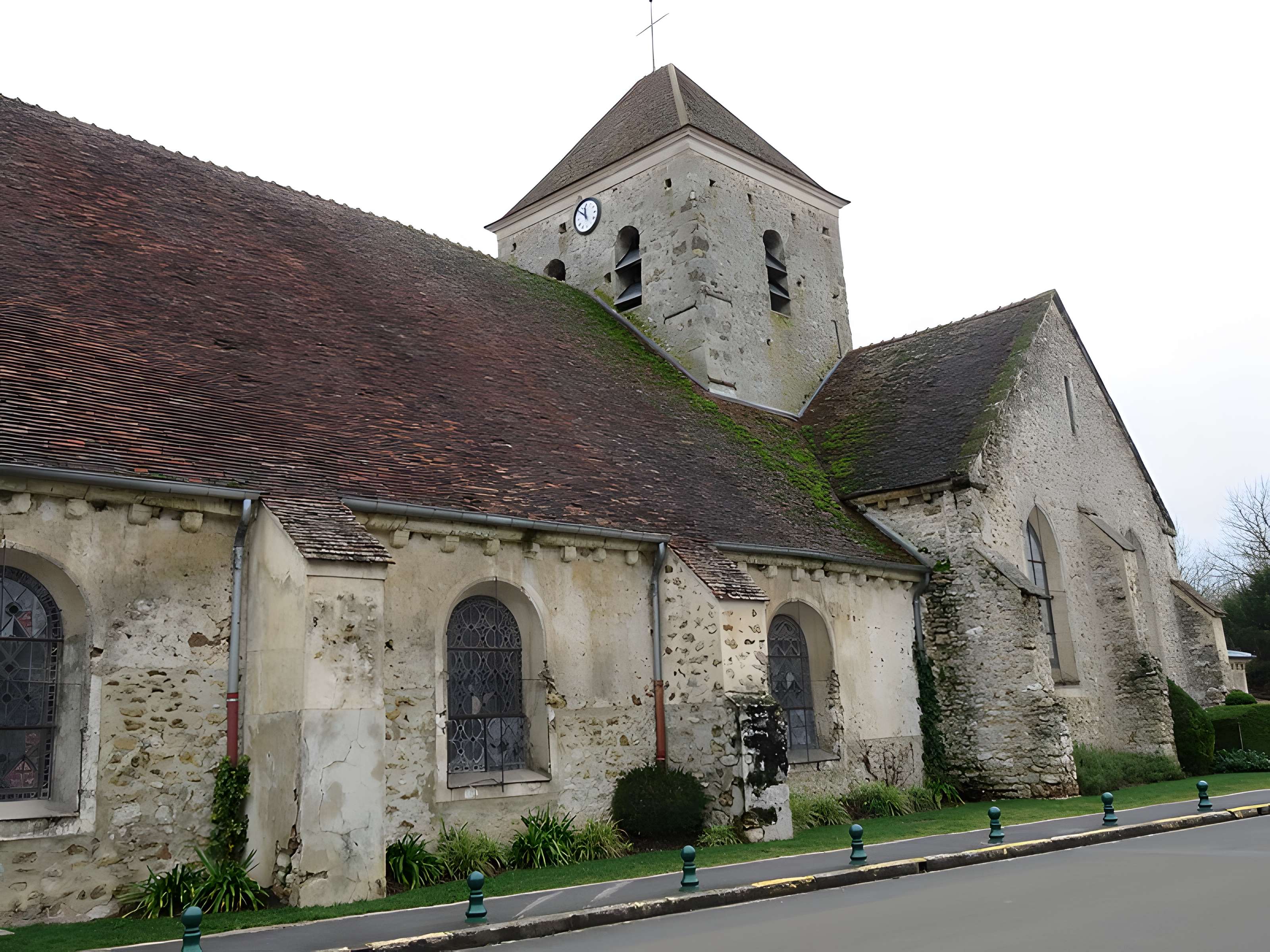Église Saint-Cyr-et-Sainte-Julitte de Saint-Cyr-sur-Morin