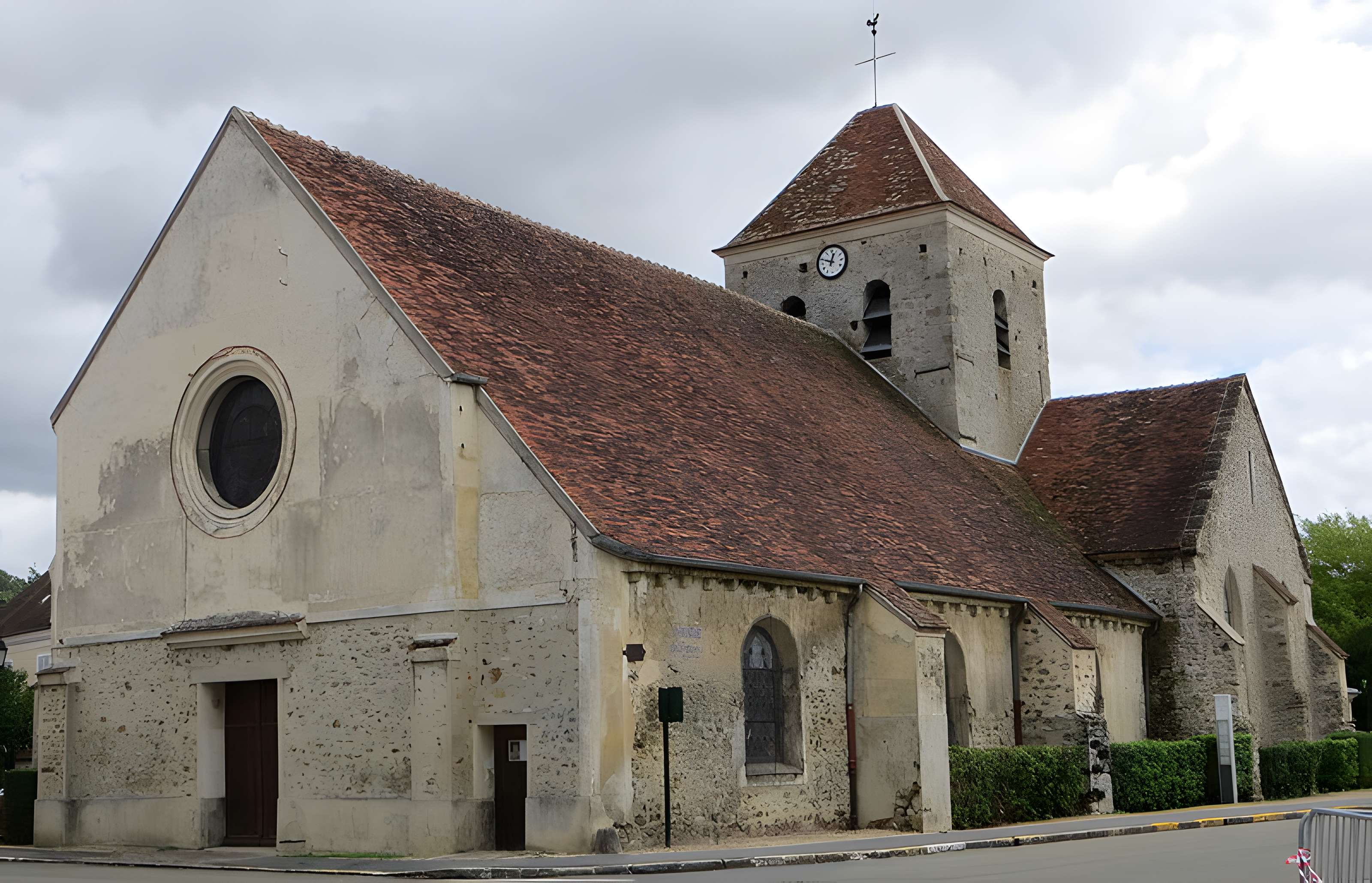 Église Saint-Cyr-et-Sainte-Julitte de Saint-Cyr-sur-Morin