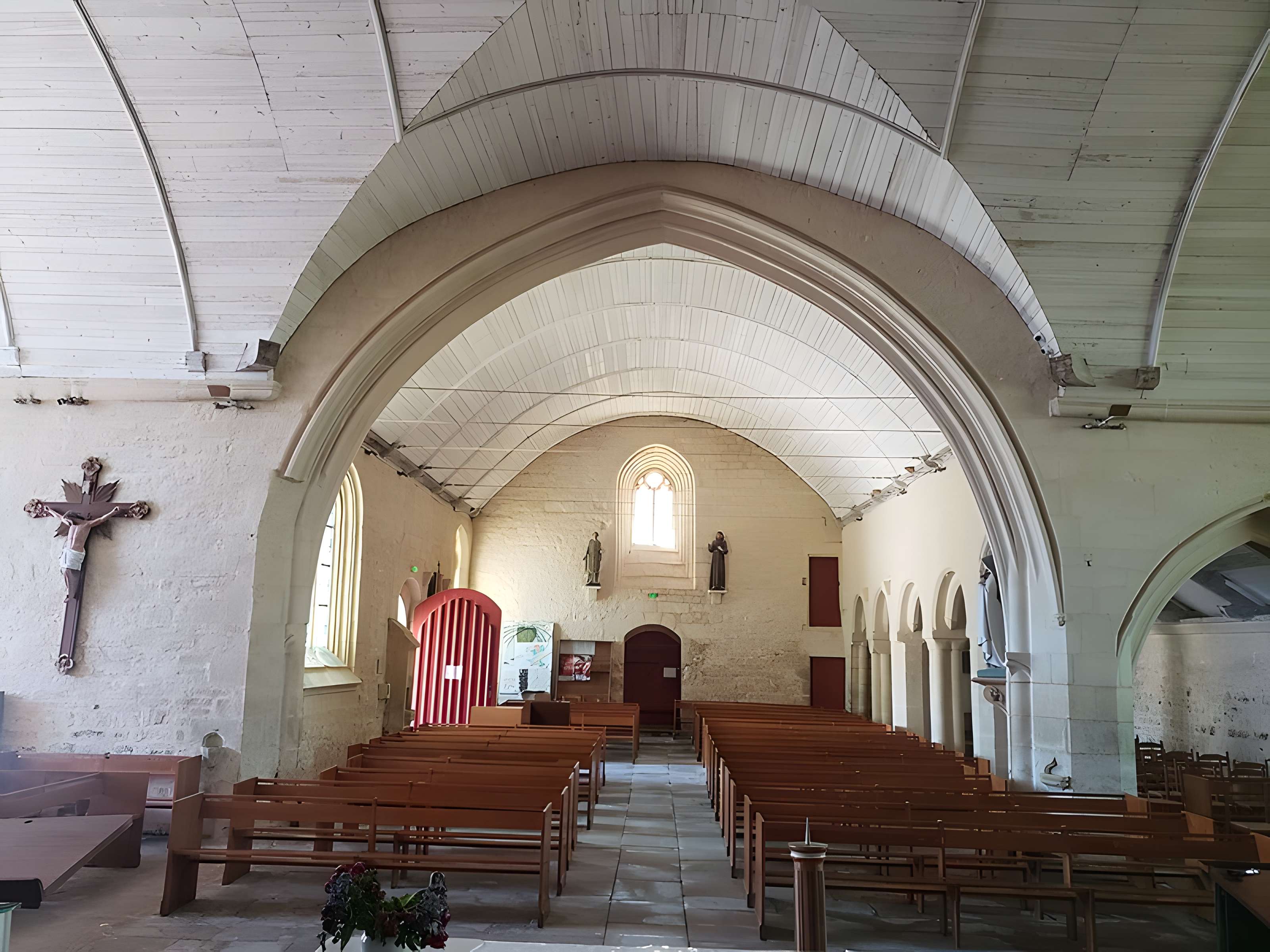 Église Saint-Demet de Plozévet