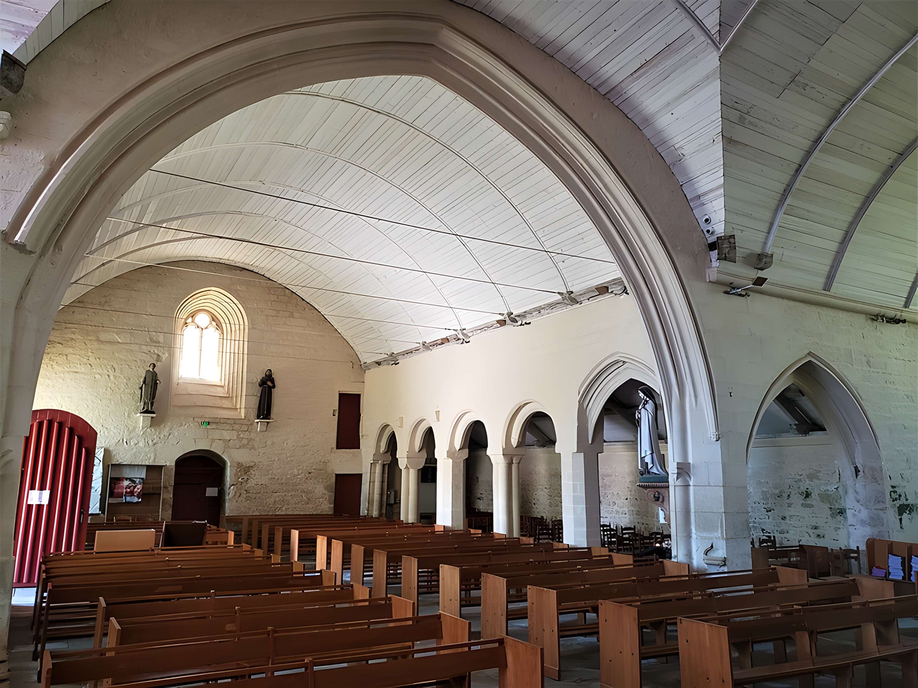 Église Saint-Demet de Plozévet