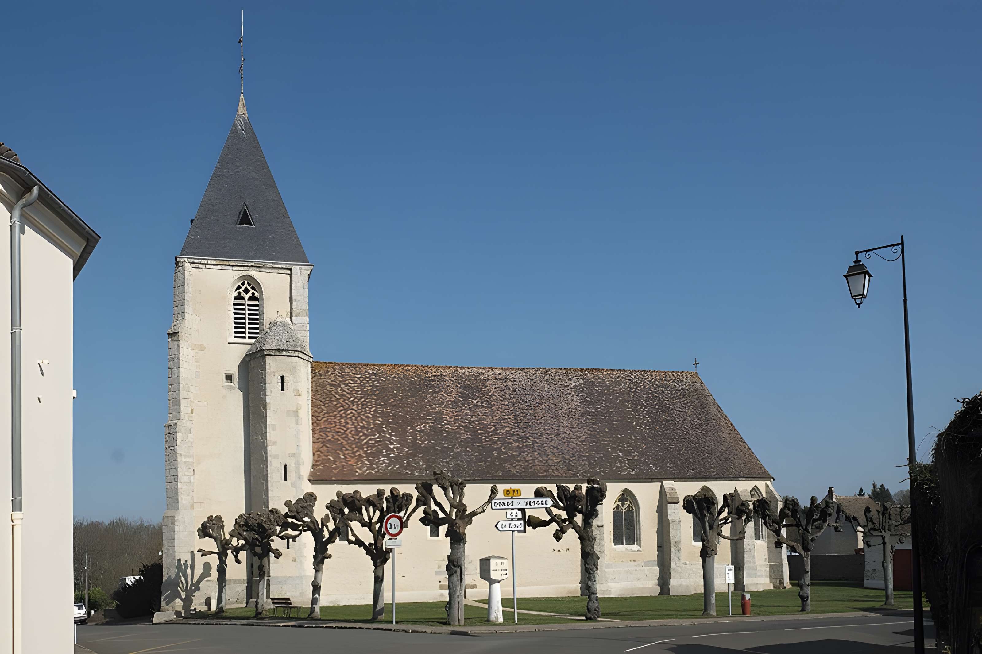 Église Saint-Denis d'Adainville
