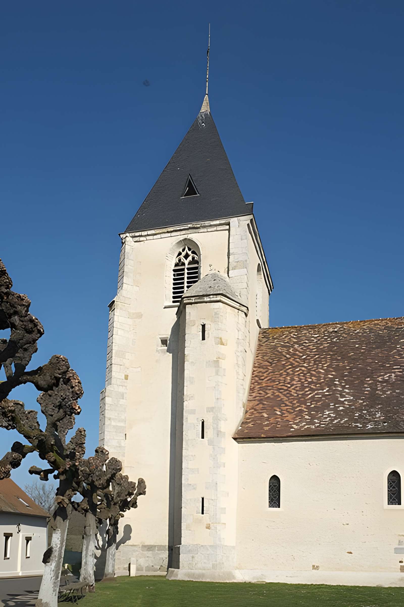 Église Saint-Denis d'Adainville