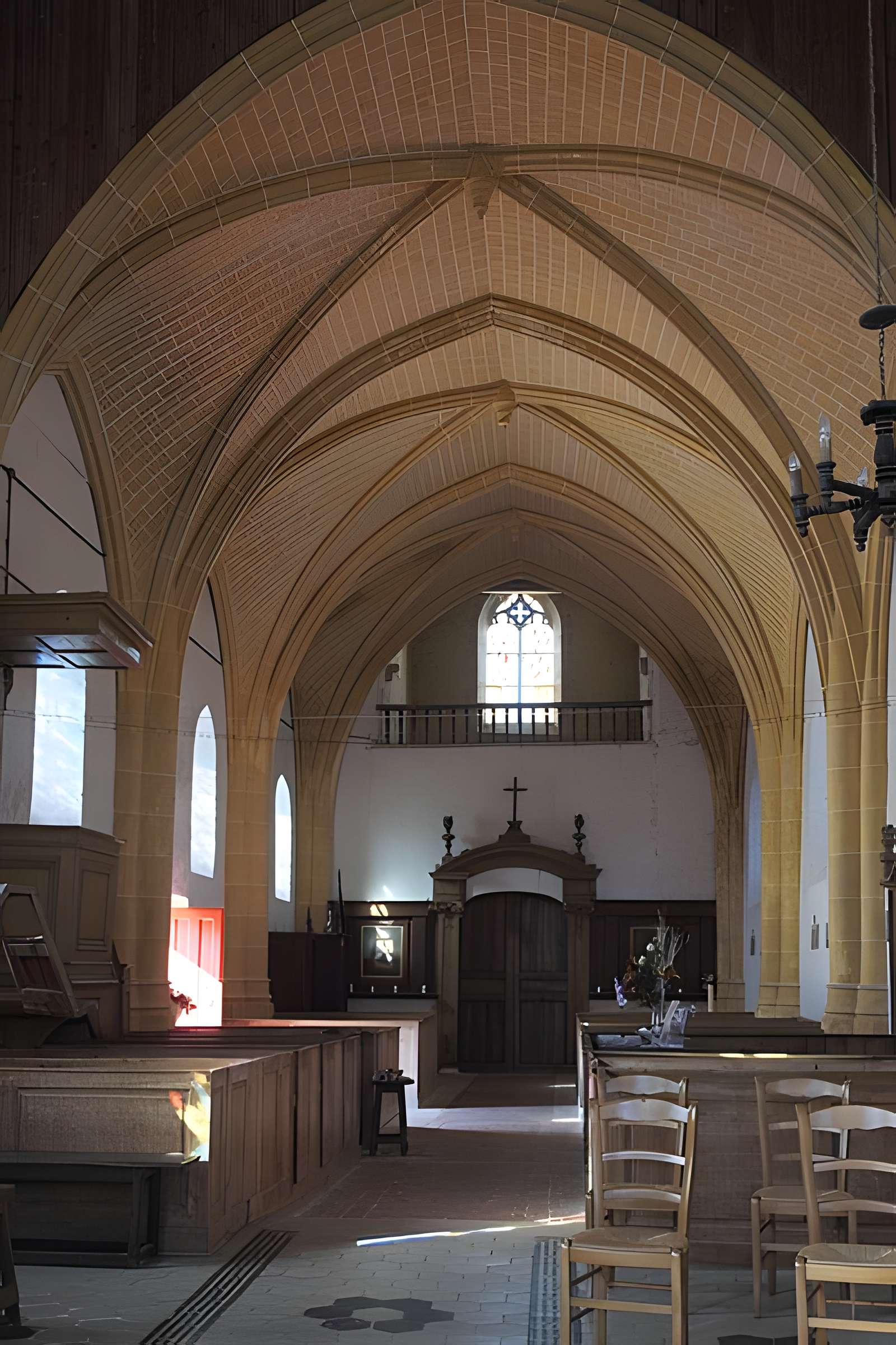 Église Saint-Denis d'Adainville