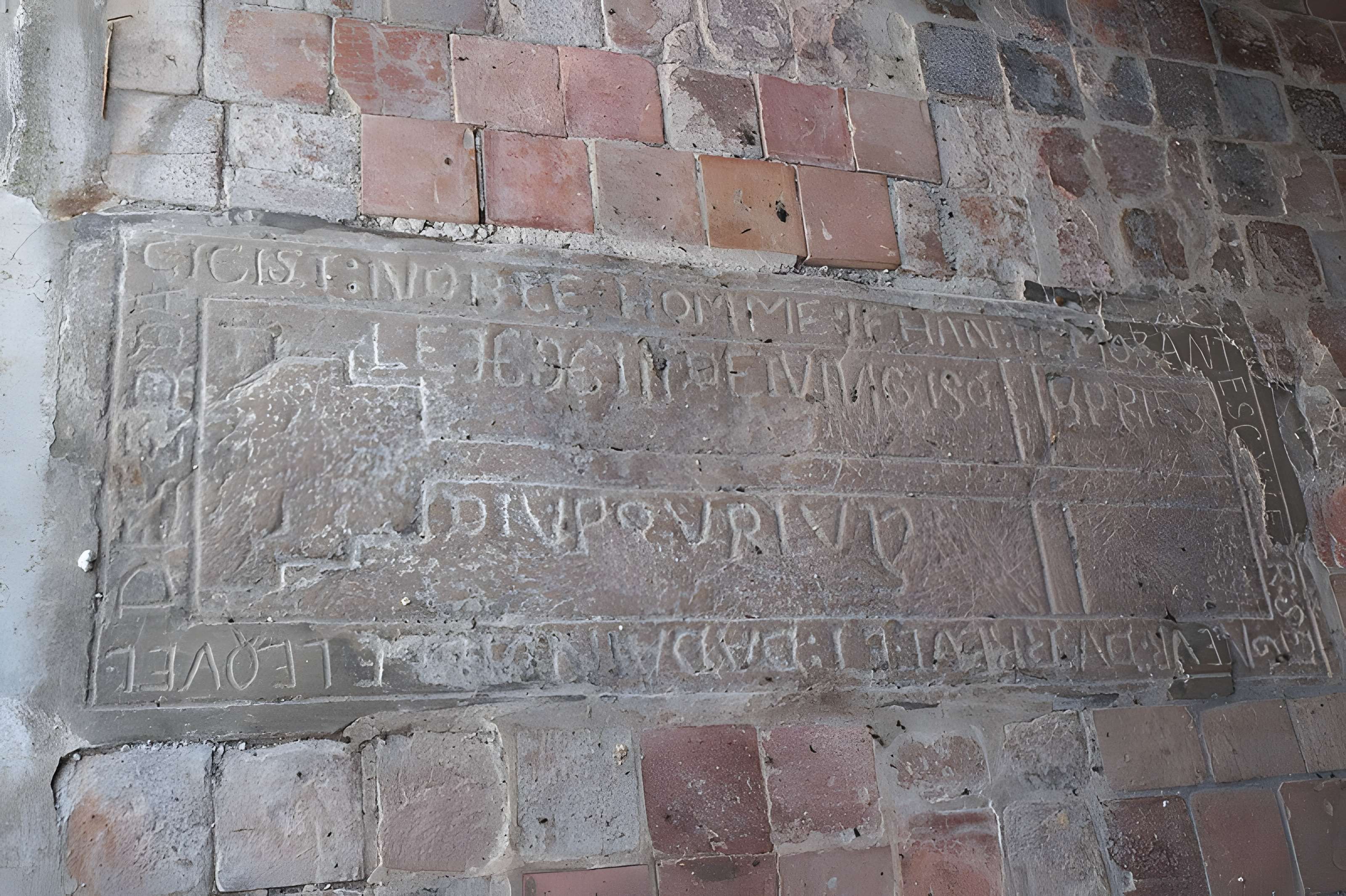 Église Saint-Denis d'Adainville