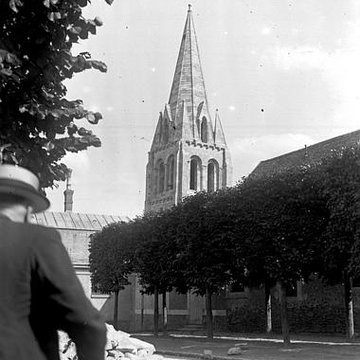Église Saint-Denis dAthis-Mons