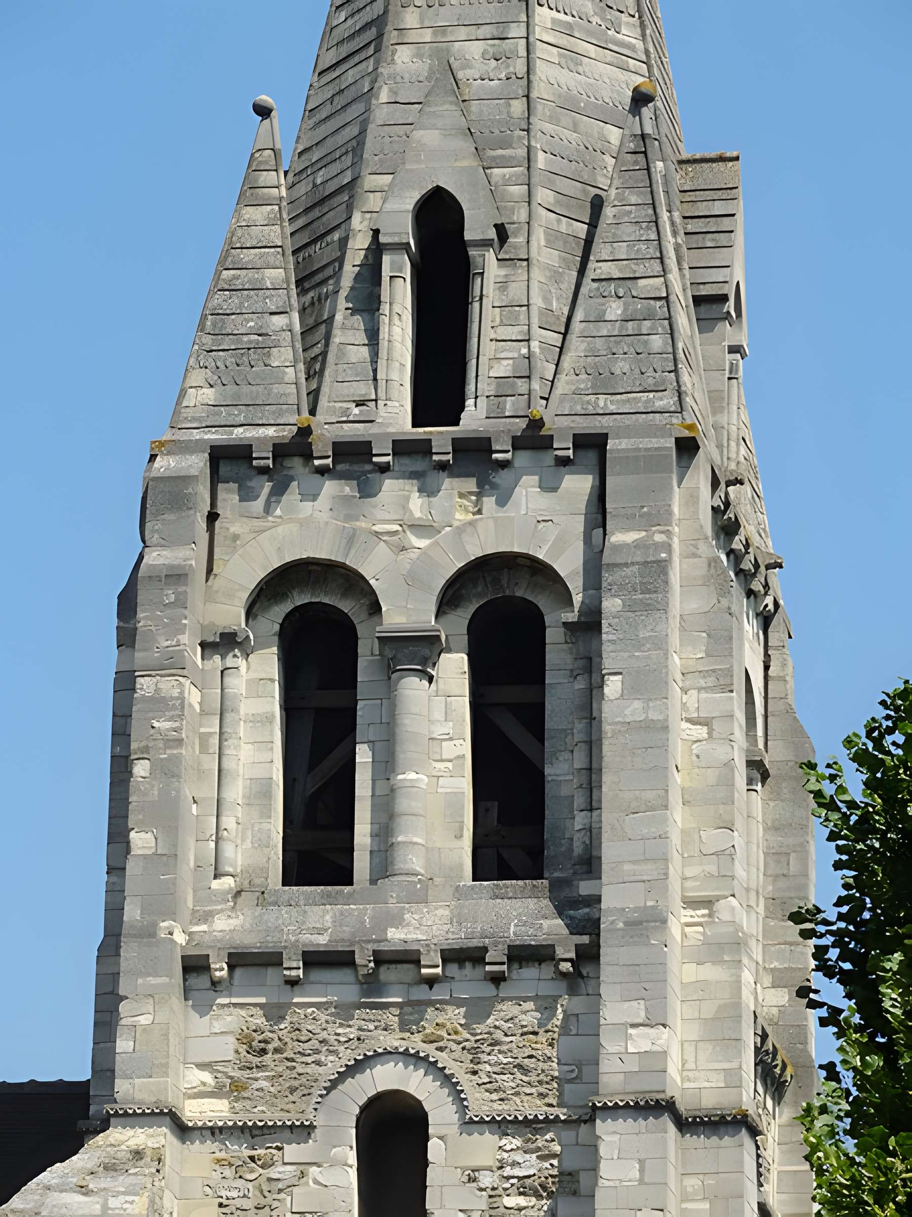 Église Saint-Denis d'Athis-Mons